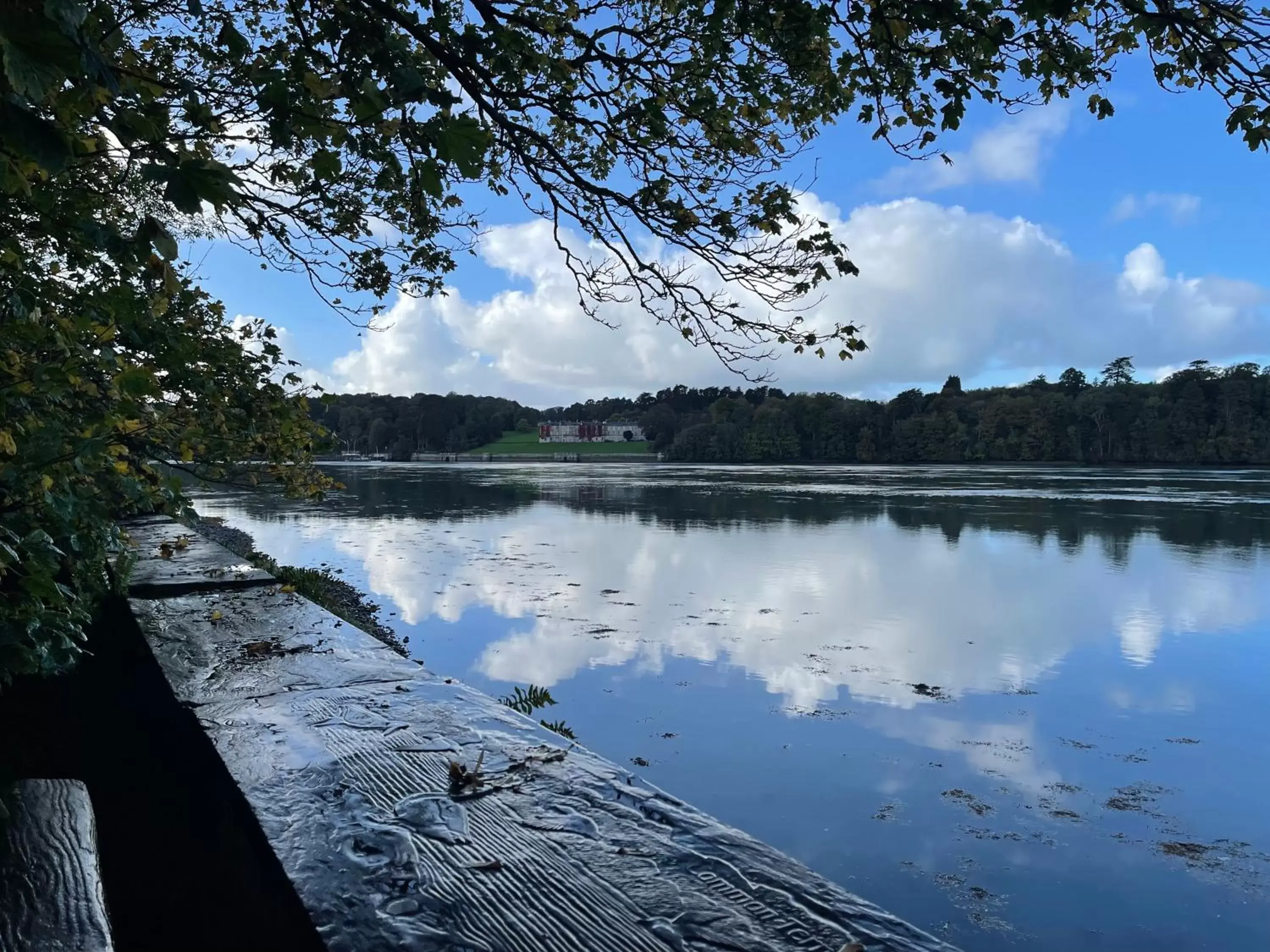 Hiking in Garddfon Inn