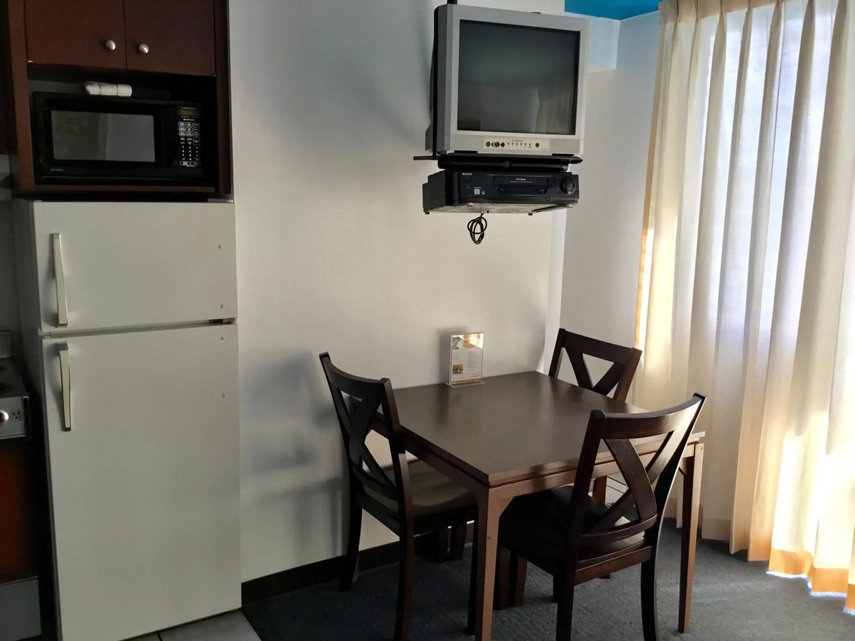 TV and multimedia, TV/Entertainment Center in Holiday Surf Hotel (with full kitchen)