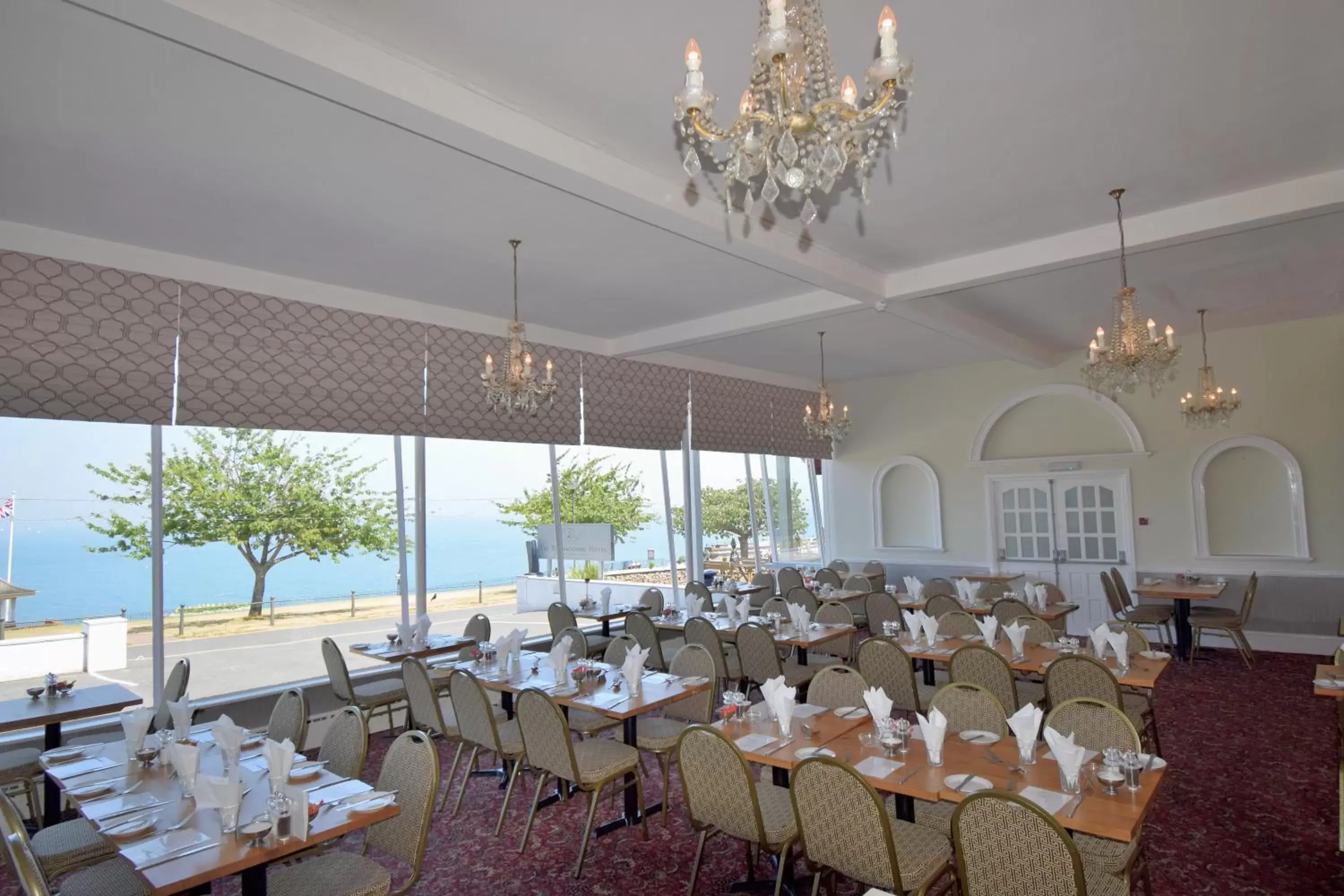 Restaurant/Places to Eat in The Babbacombe Hotel