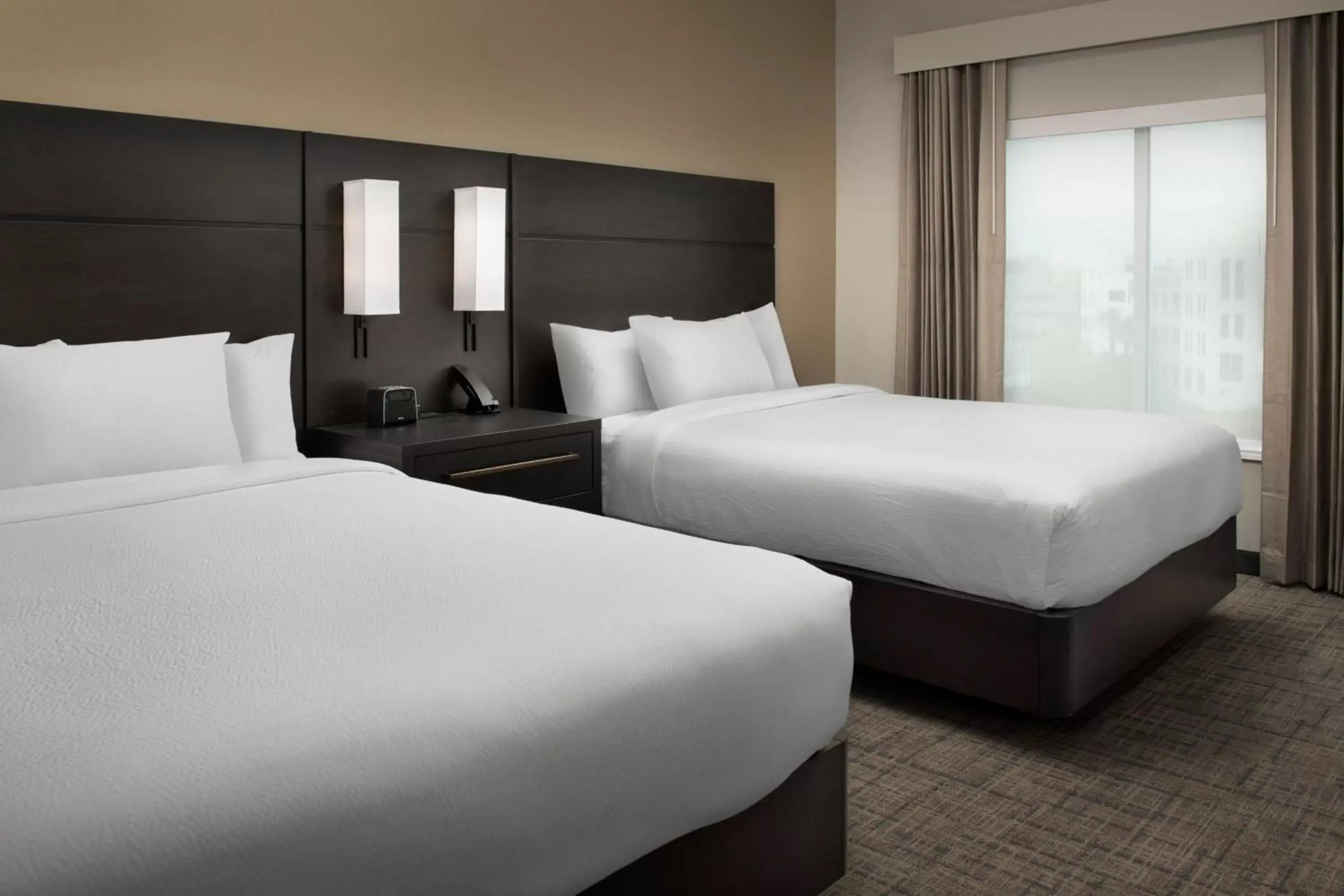 Bedroom, Bed in Residence Inn by Marriott Jacksonville Downtown