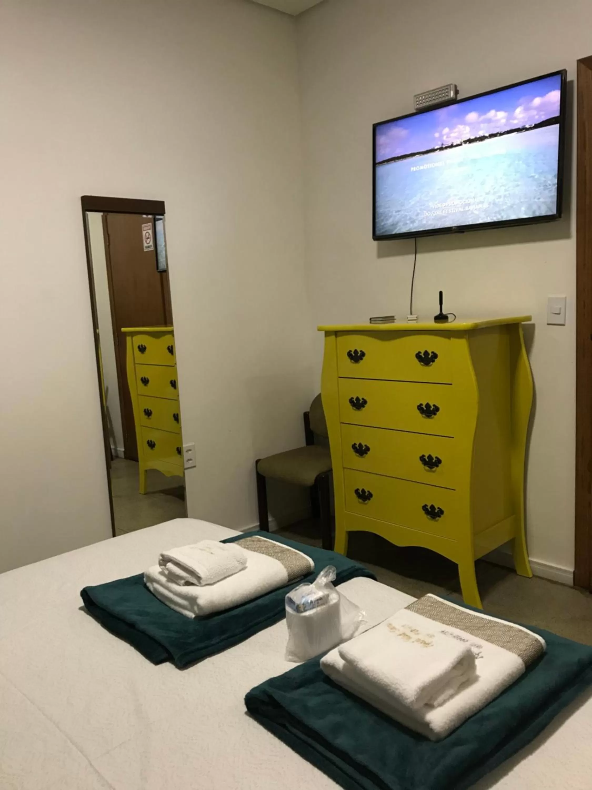 Bed in ZANI APART HOTEL 520i