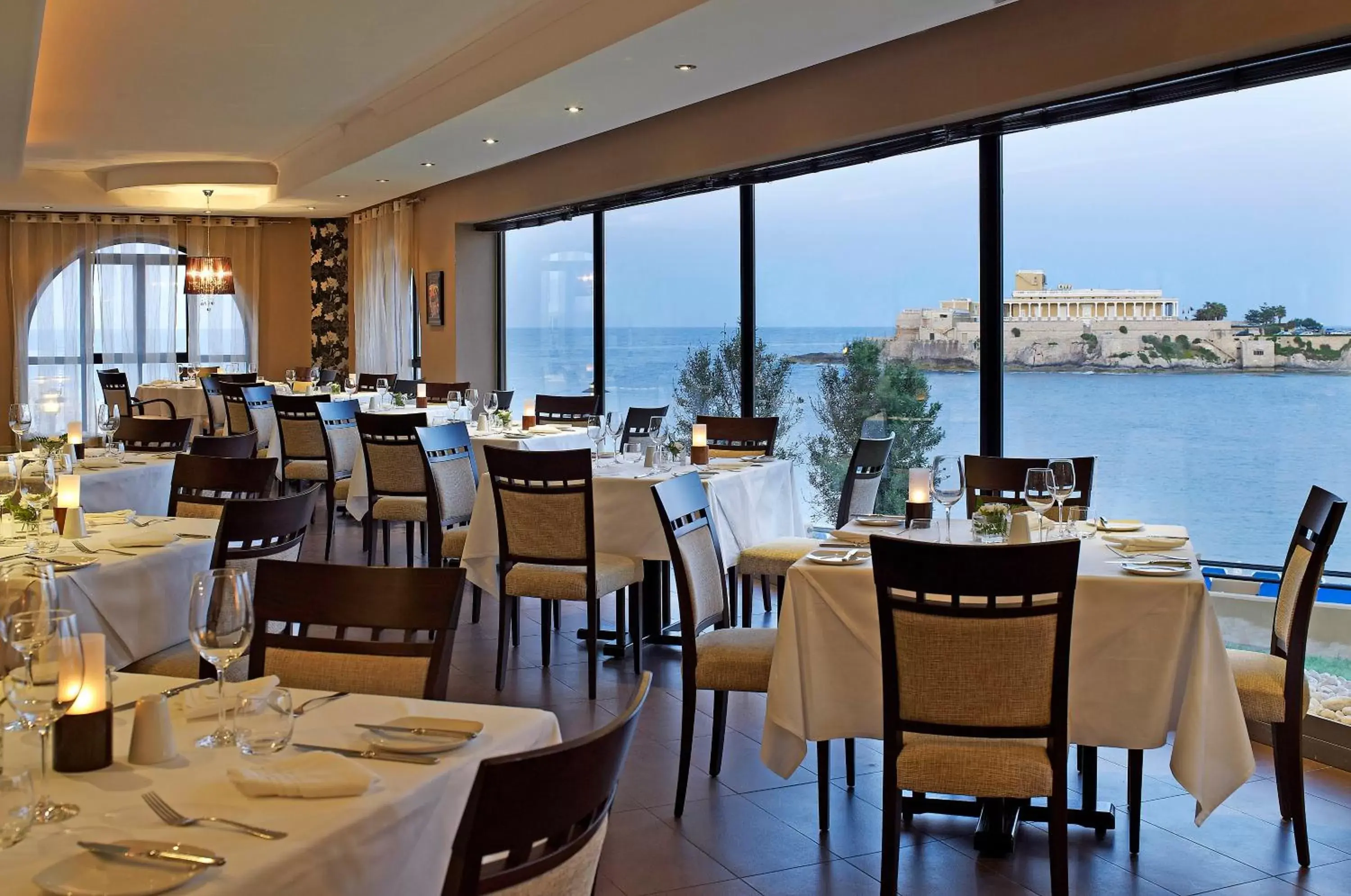 Property building, Restaurant/Places to Eat in Corinthia Hotel St. George’s Bay