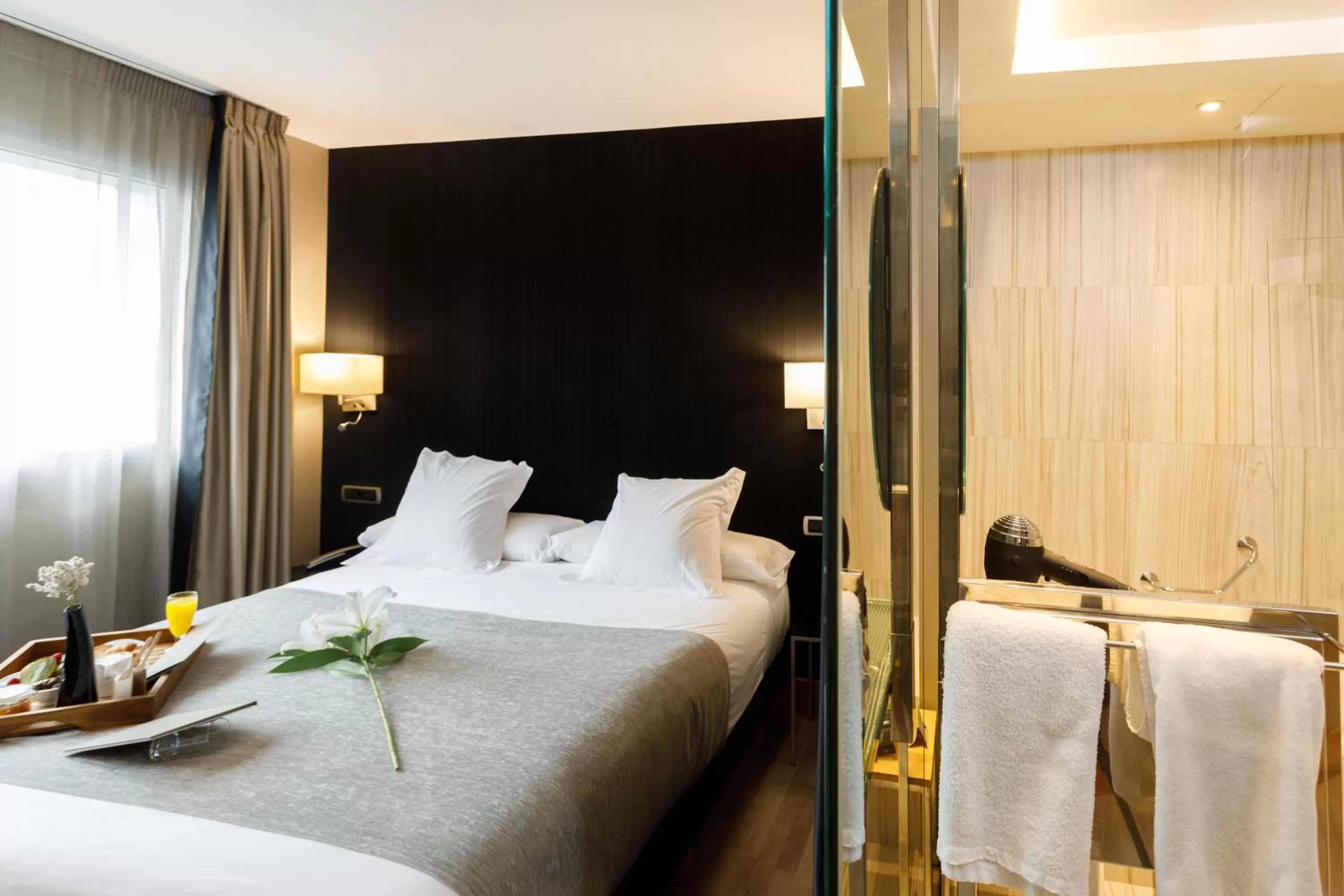 Photo of the whole room, Bed in Hotel Plaza