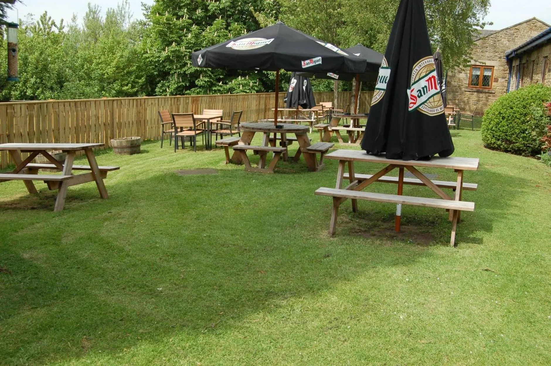 Garden in Bowes Incline Hotel