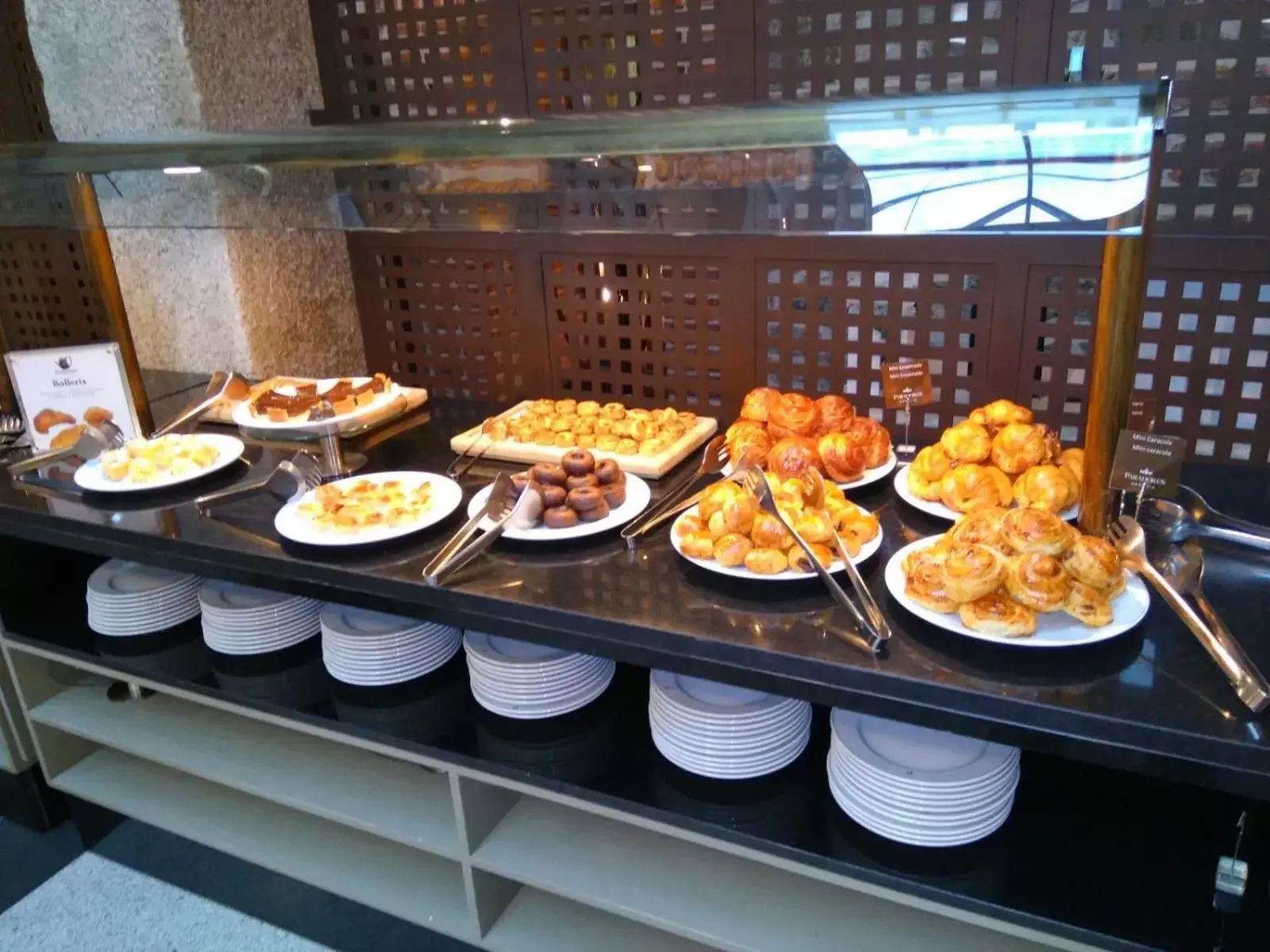 Buffet breakfast in Parador de La Granja