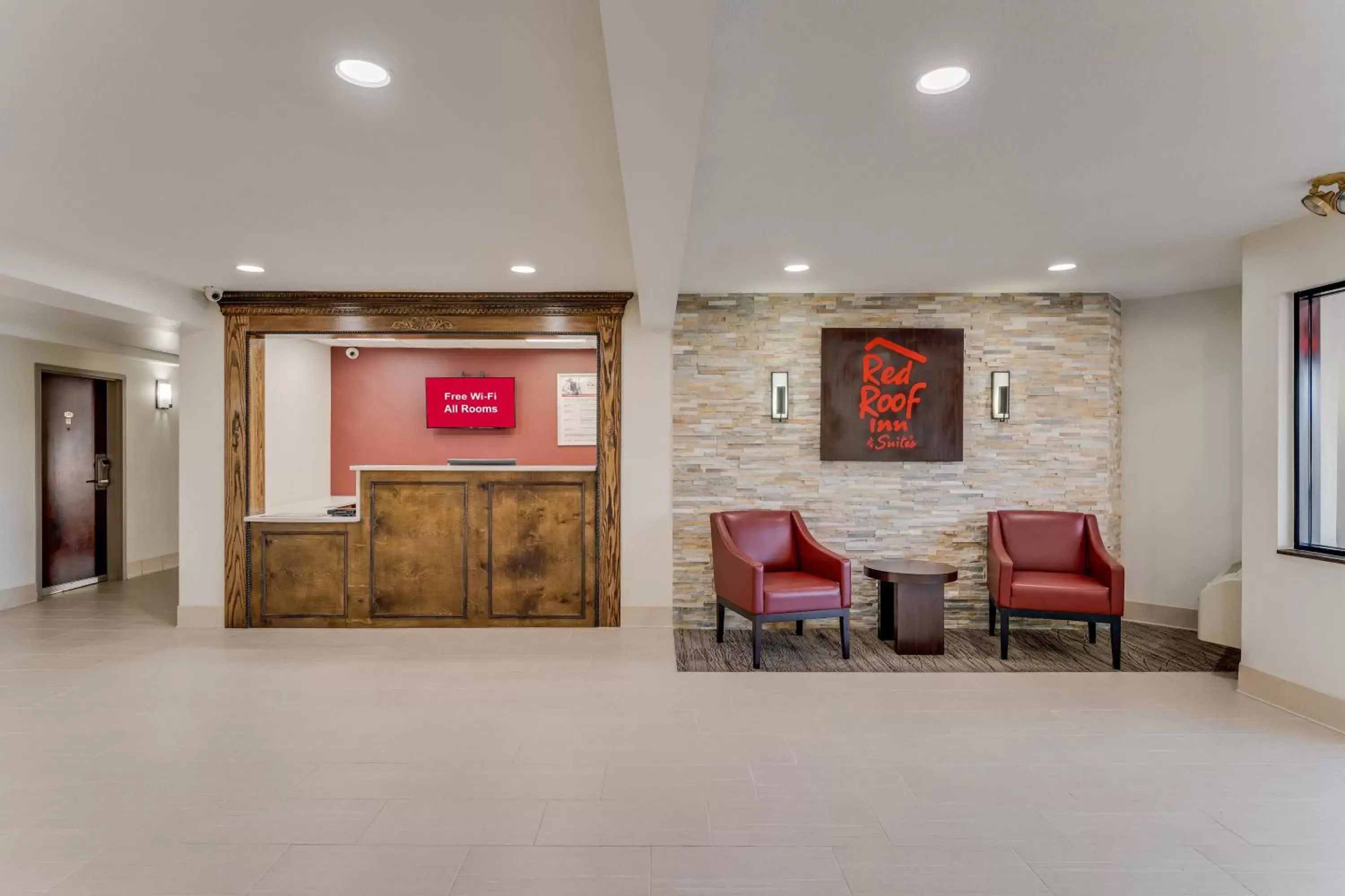 Lobby or reception, Lobby/Reception in Red Roof Inn & Suites Newport - Middletown, RI