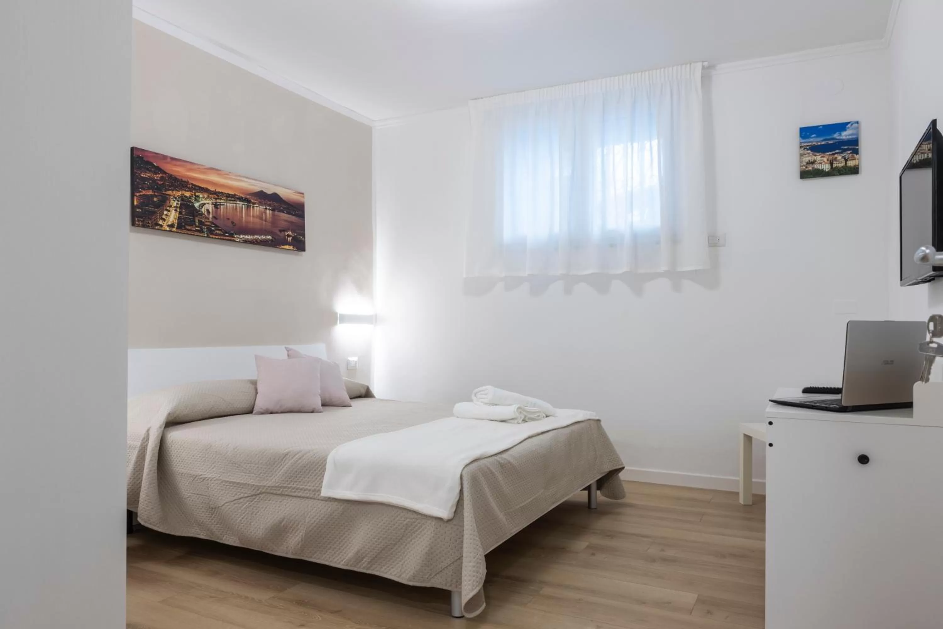 Bedroom, Bed in AdAstra b&b