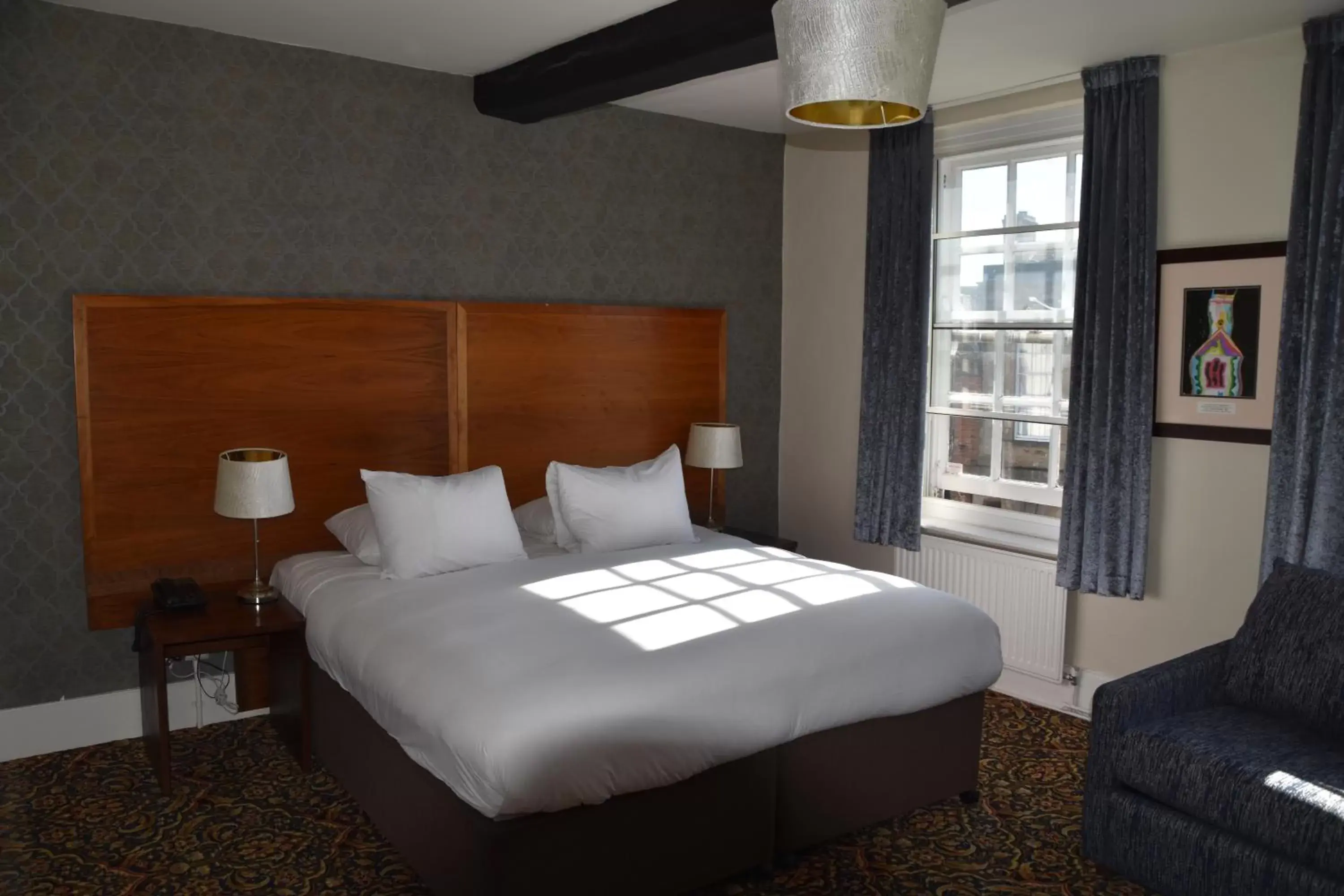 Family Room in George Hotel Wetherspoon Family Room in George Hotel Wetherspoon