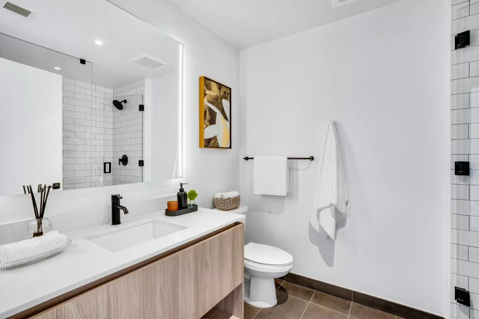 Toilet, Bathroom in The Elser Hotel Miami