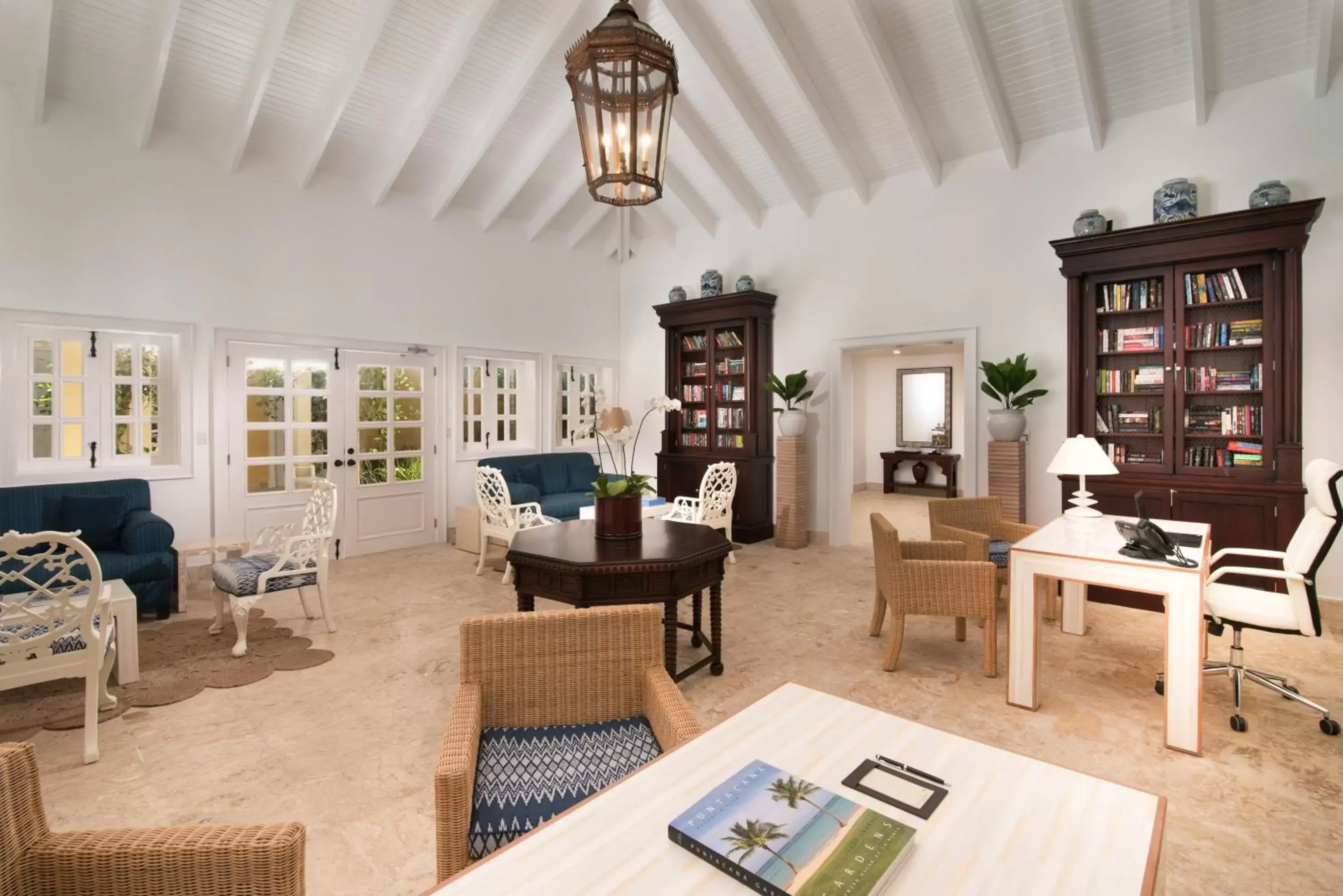 Lobby or reception, Seating Area in Tortuga Bay