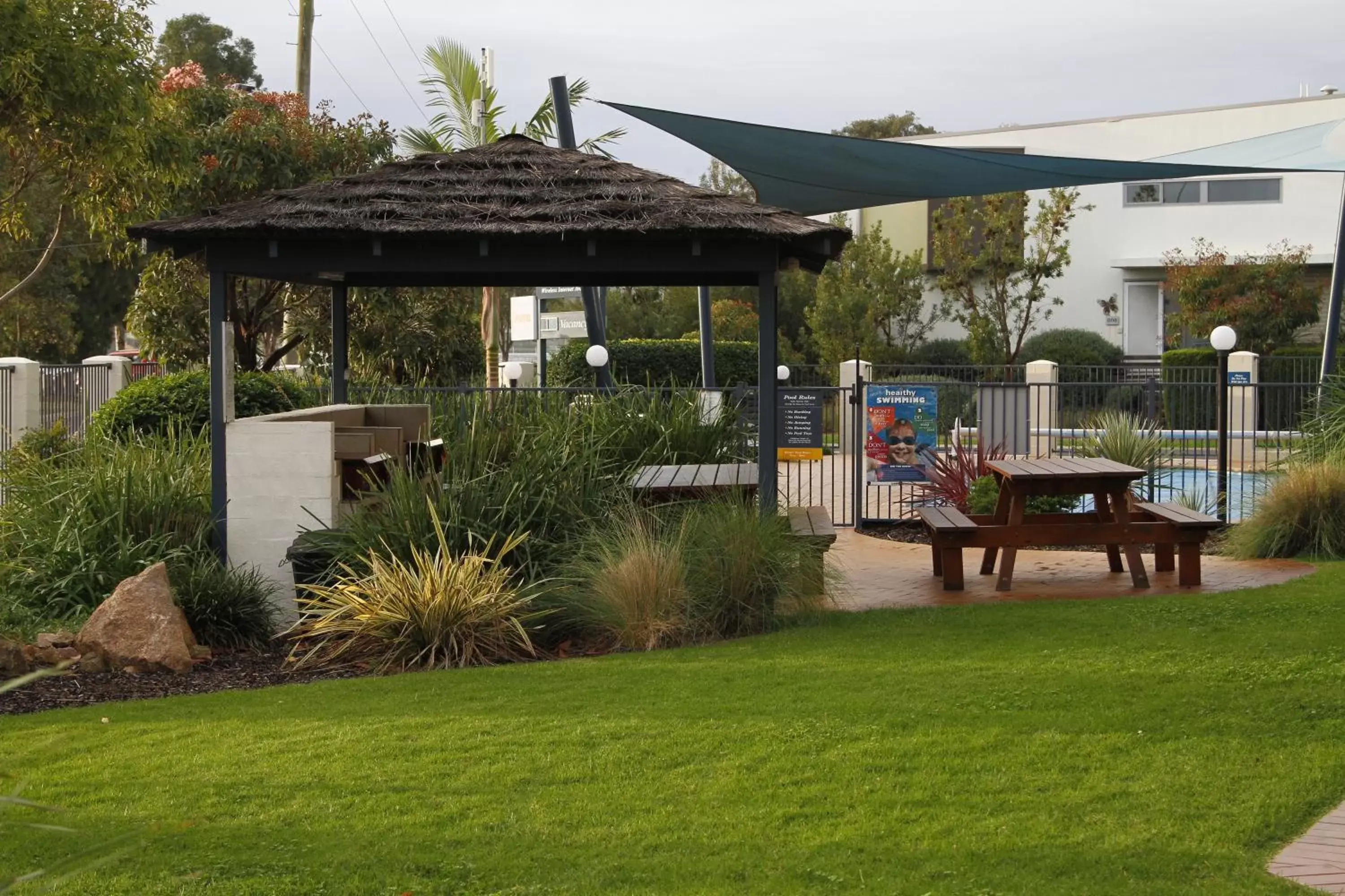 Garden in Sails Luxury Apartments Merimbula