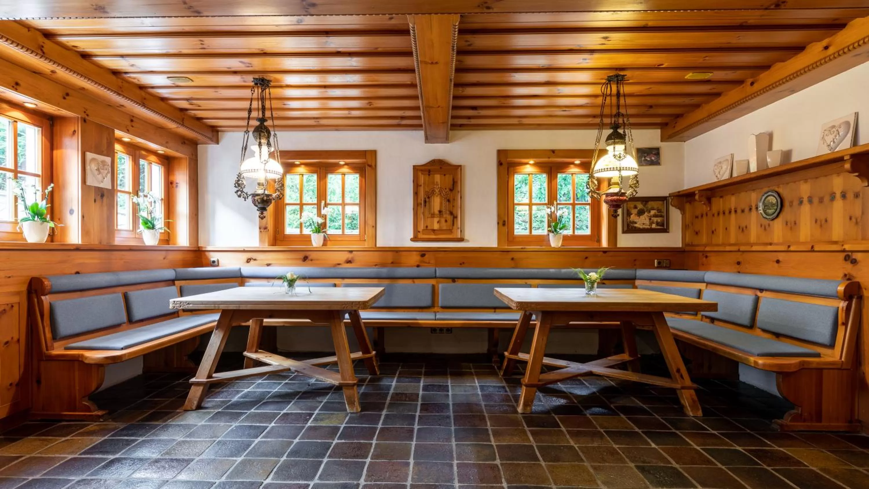 Restaurant/places to eat in Hotel Wittekindsquelle