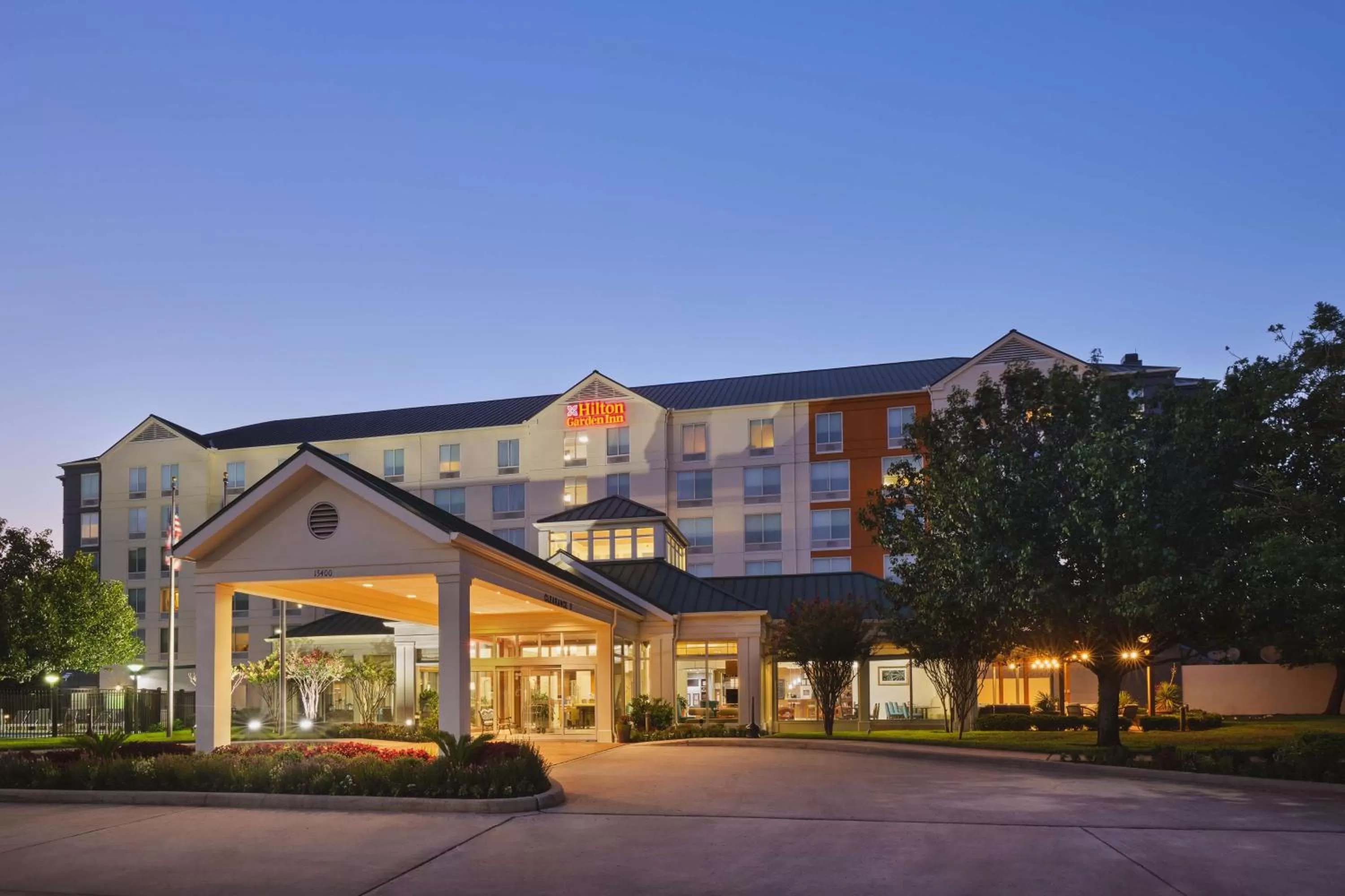 Property building in Hilton Garden Inn Houston/Bush Intercontinental Airport