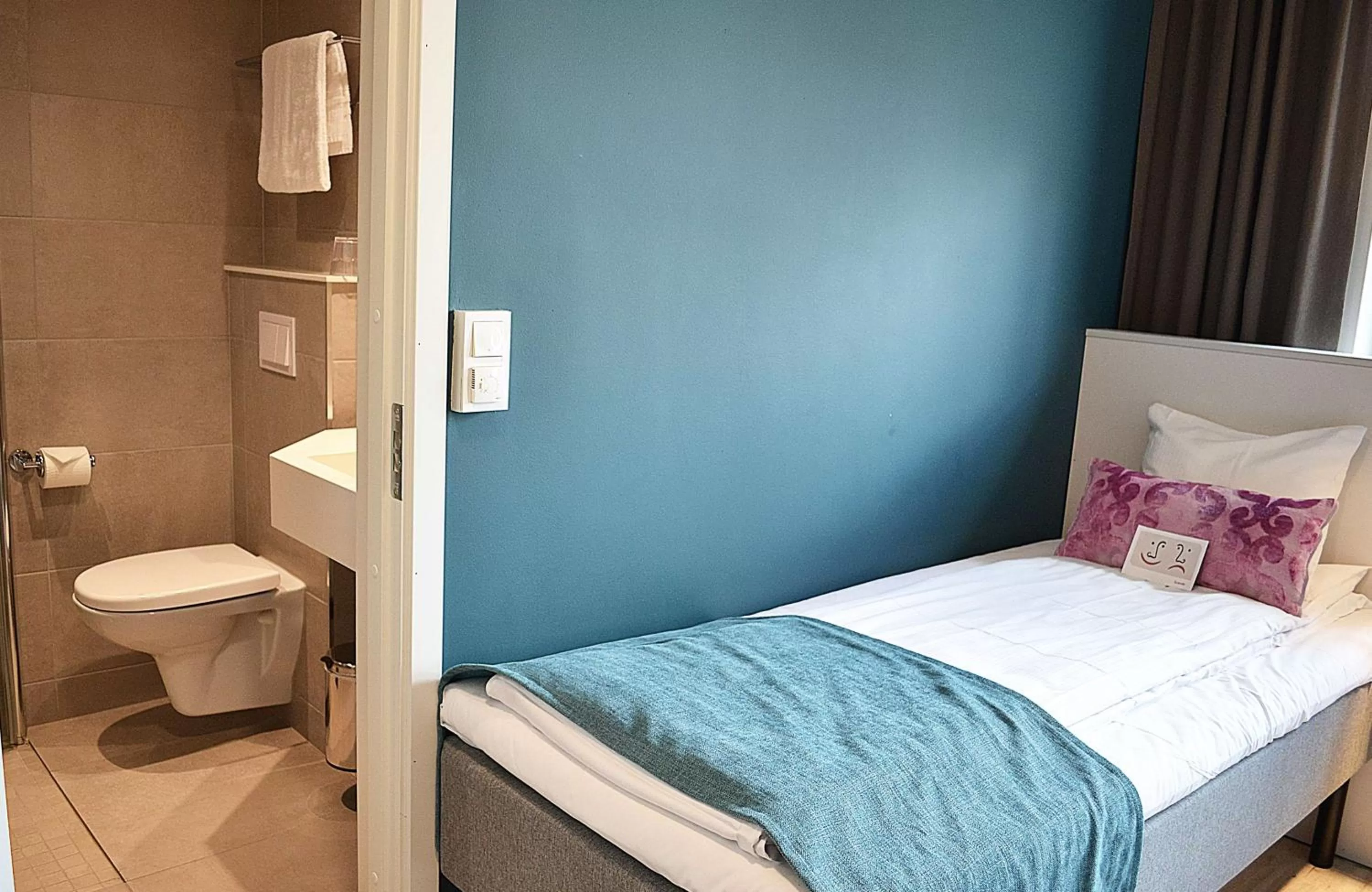 Photo of the whole room, Bed in Thon Partner Hotel Central