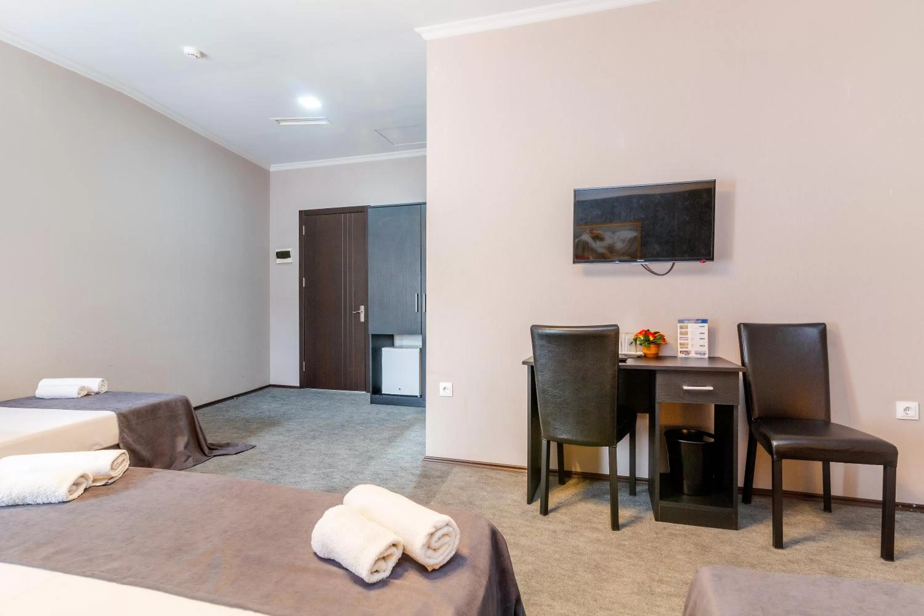 Photo of the whole room, Bed in Hotel Marlyn