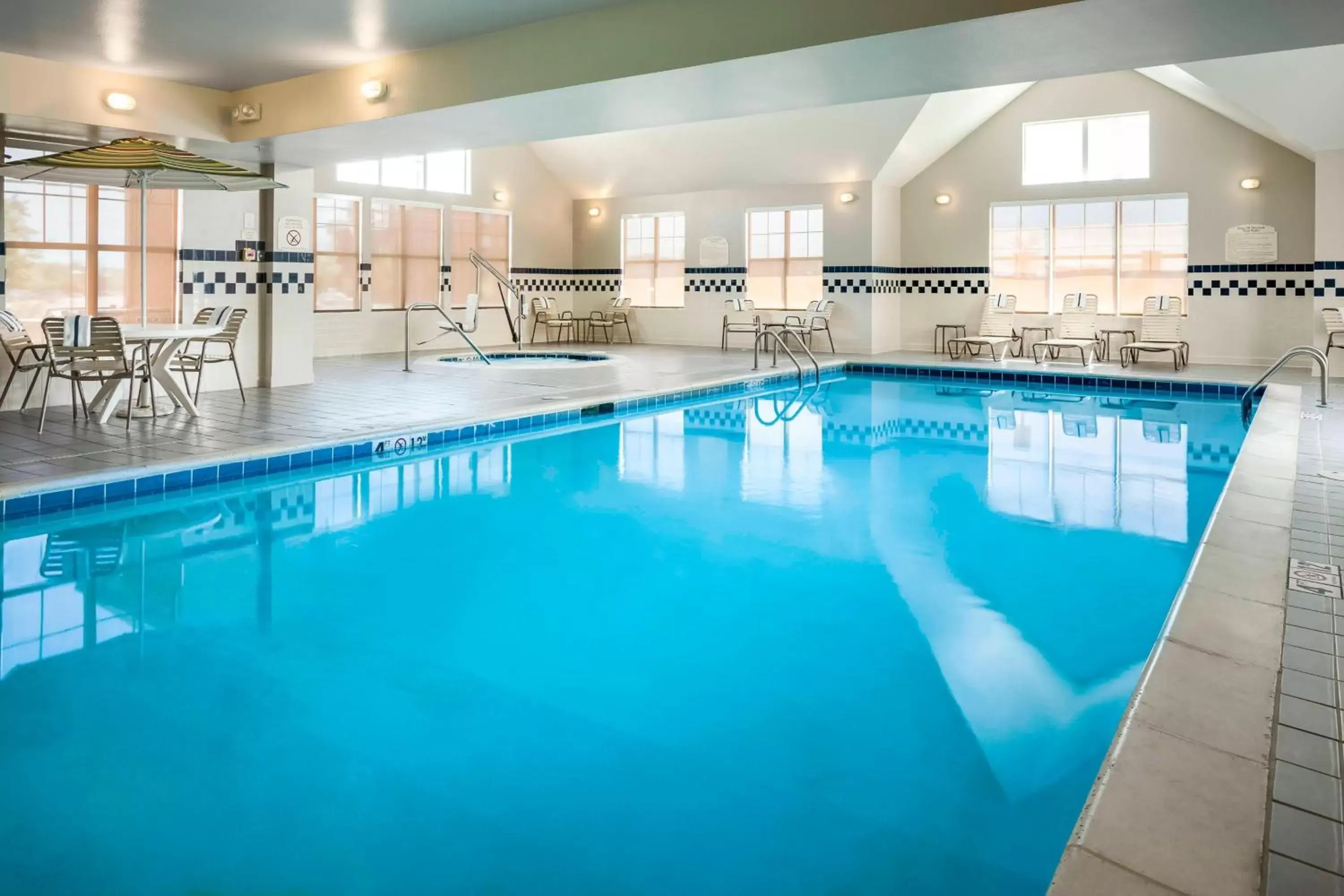 Swimming Pool in Residence Inn by Marriott Billings