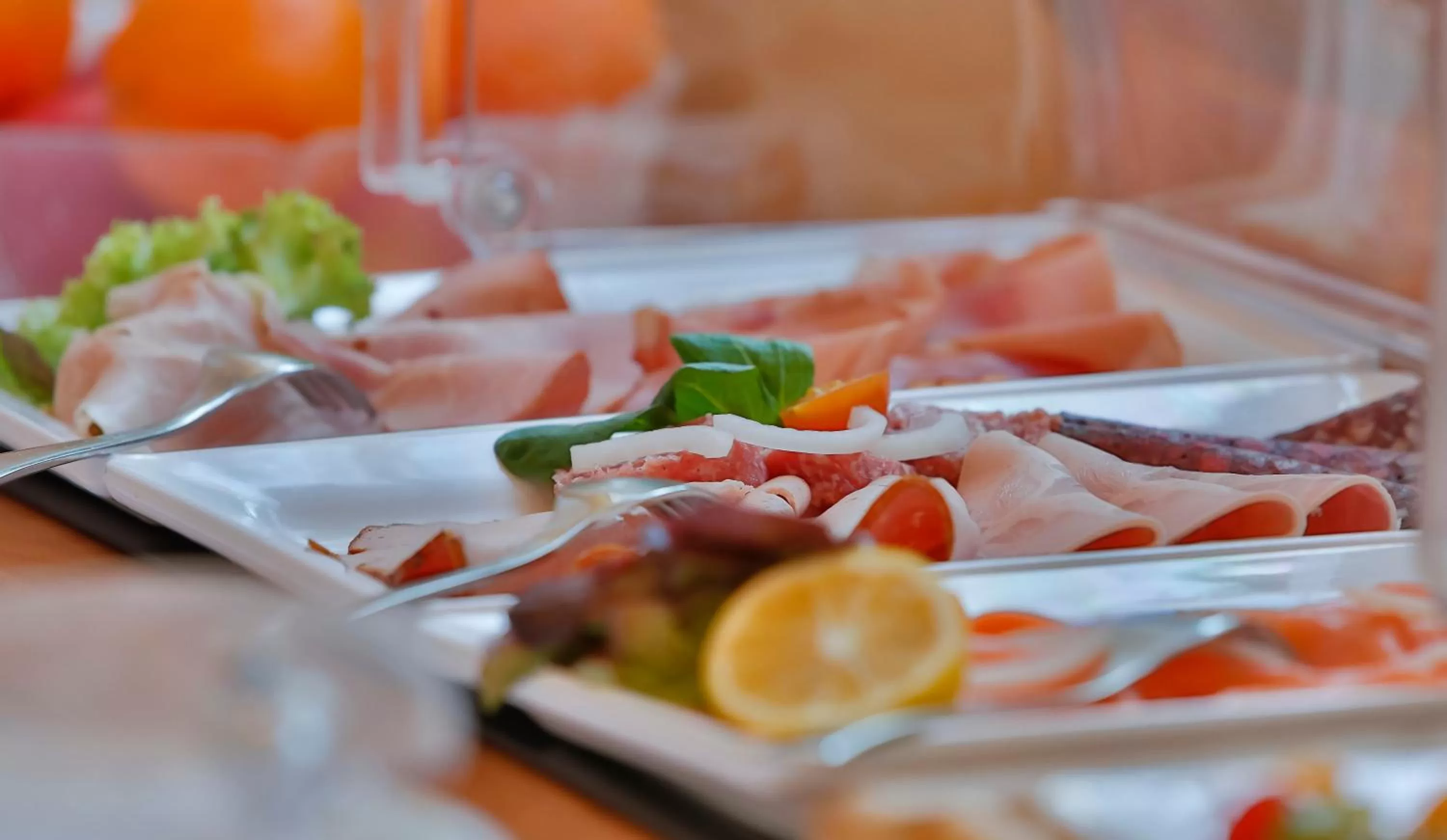 Buffet breakfast in Mayers Waldhorn - zwischen Reutlingen und Tübingen