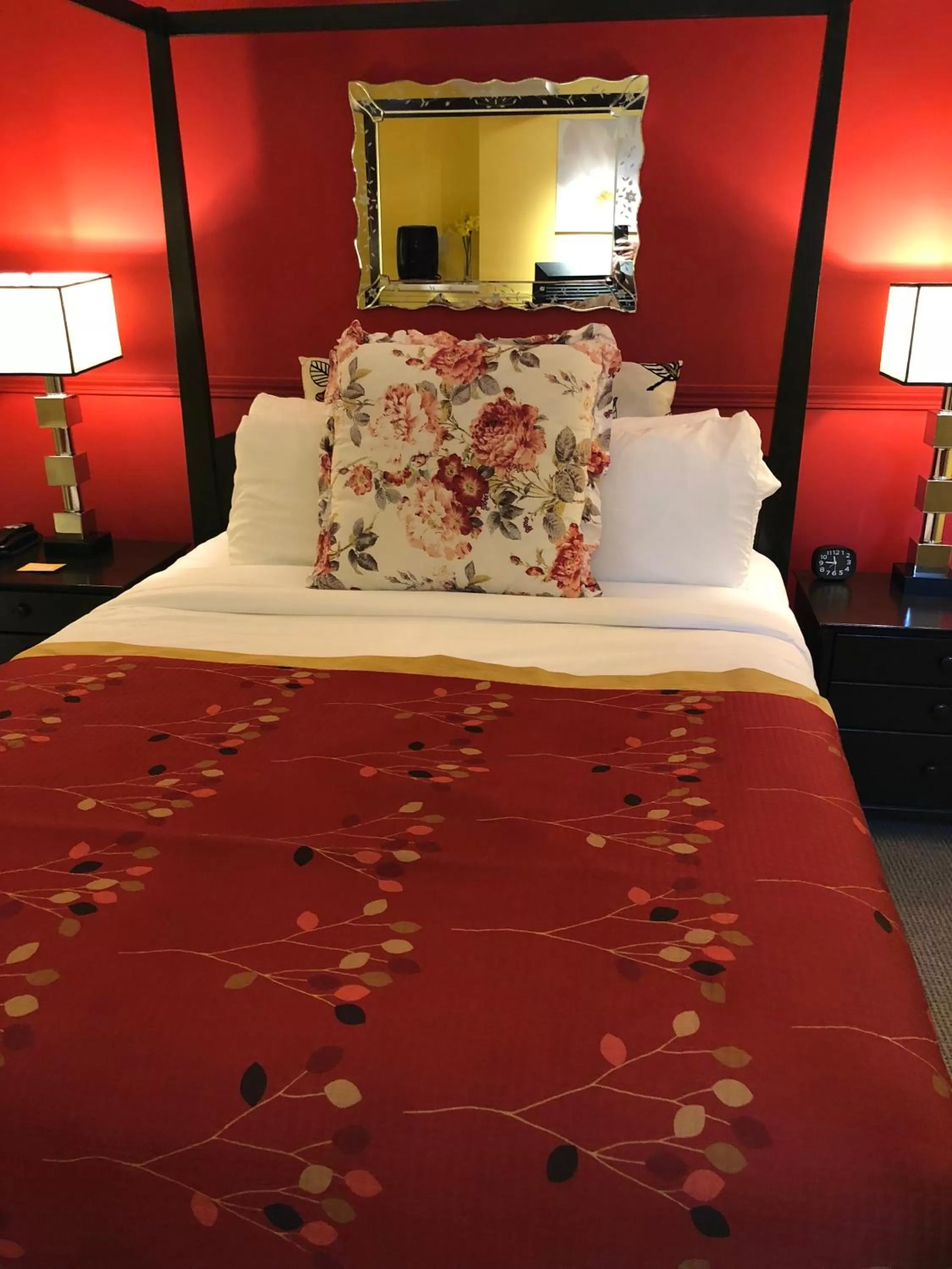 Bedroom, Bed in Barclay House Bed and Breakfast