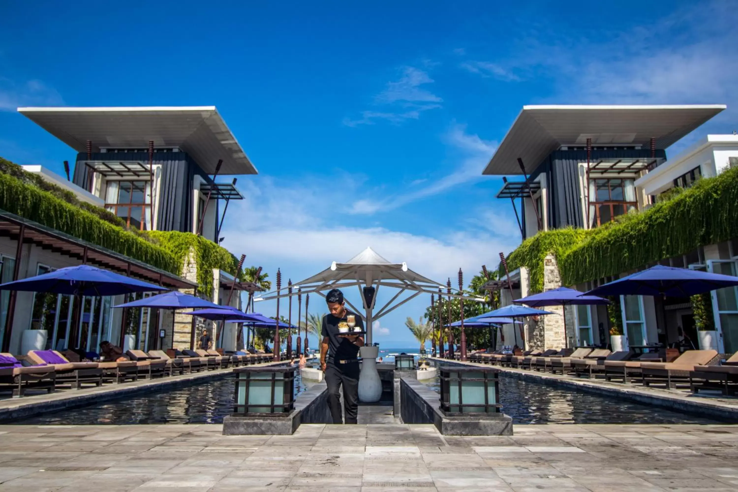 Restaurant/places to eat in The Sakala Resort Bali All Suites CHSE Certified