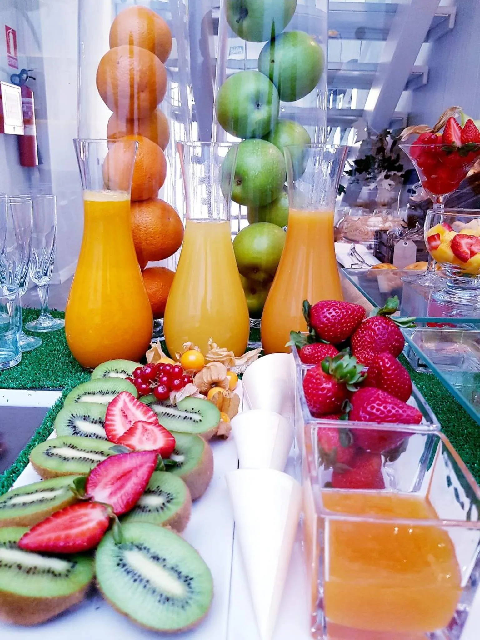 Breakfast in Hotel Boutique Caireles