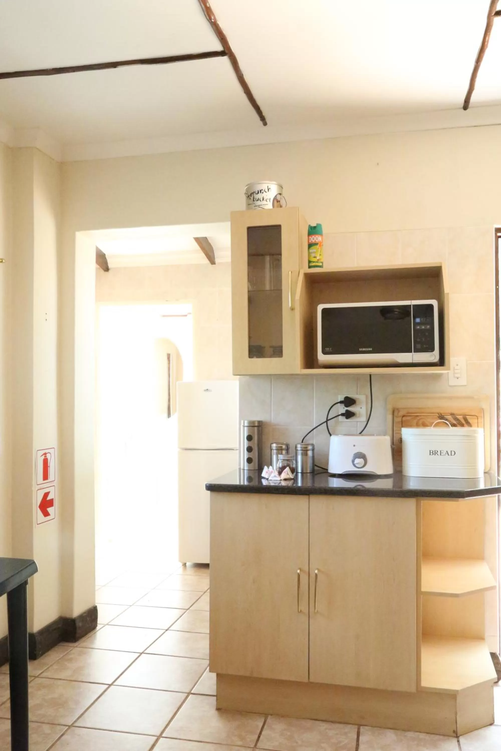 Kitchen/Kitchenette in The Highveld Cape Inn
