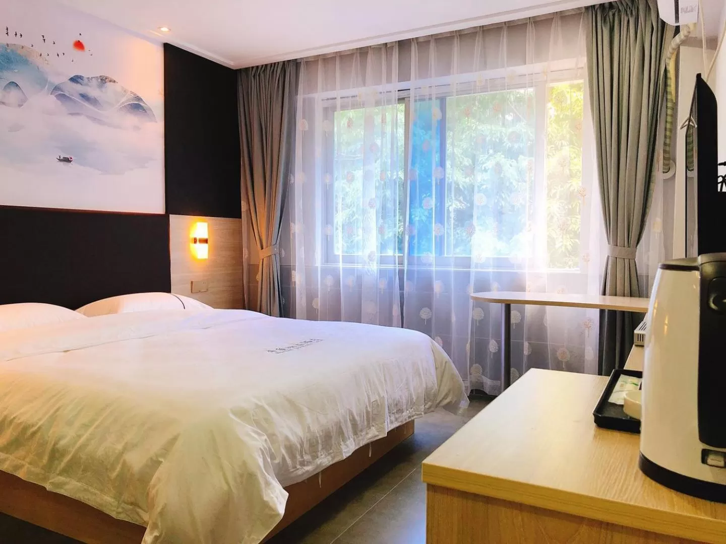 Bed in Shenzhen Hualian Boutique Hotel