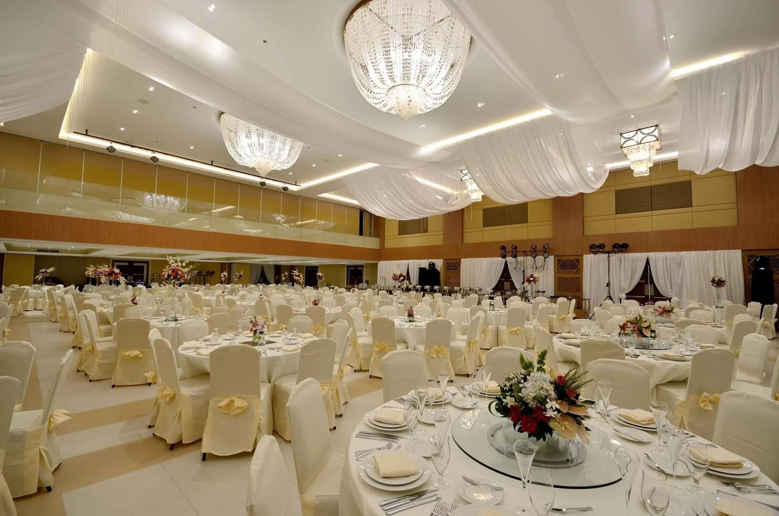 Banquet/Function facilities, Banquet Facilities in Henann Resort Alona Beach