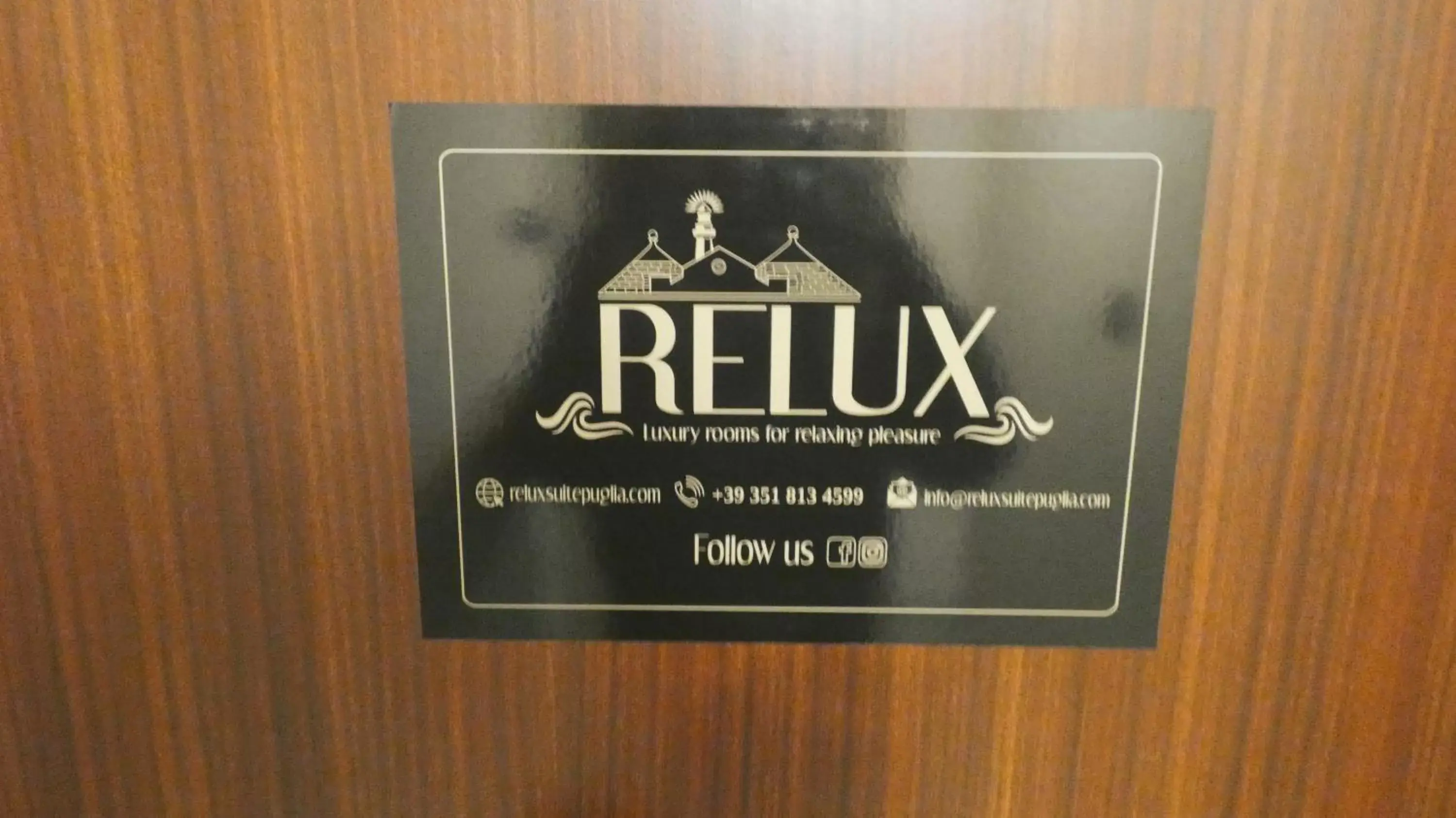 Deluxe Room (2 Adults + 1 Child) in Relux