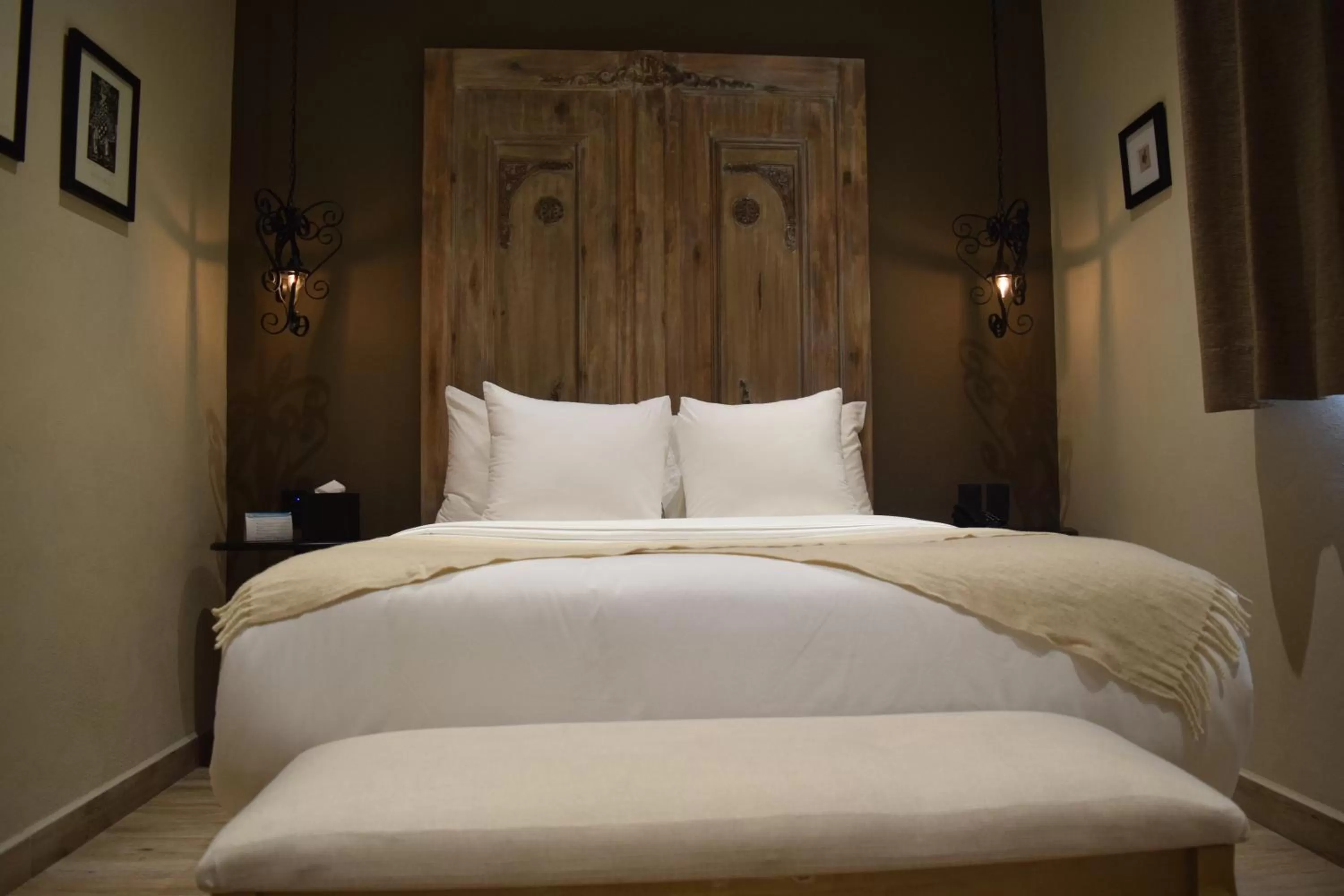 Bed in Hotel Bouquet (Adults Only)