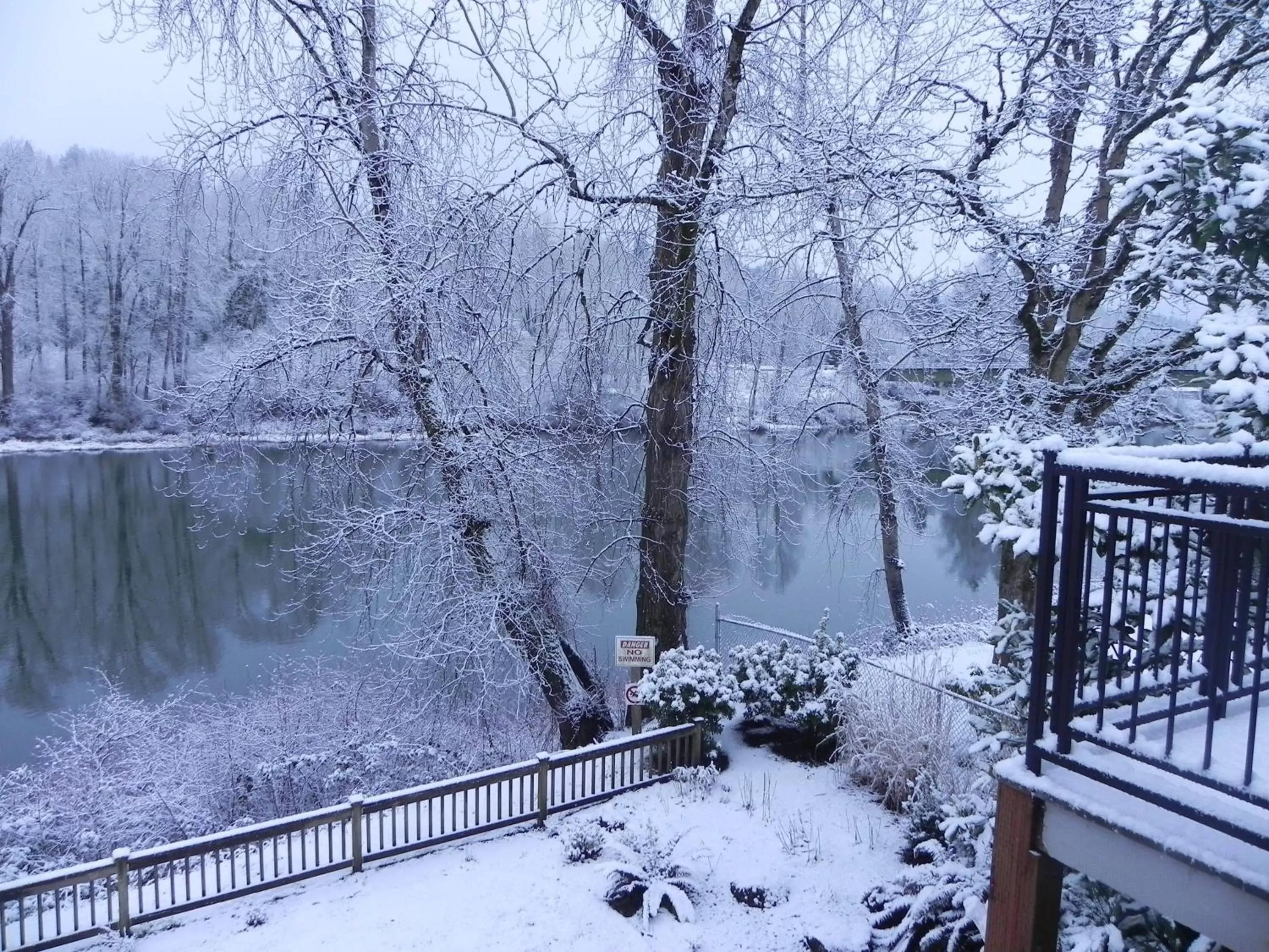 Property building, Winter in Lewis River Inn