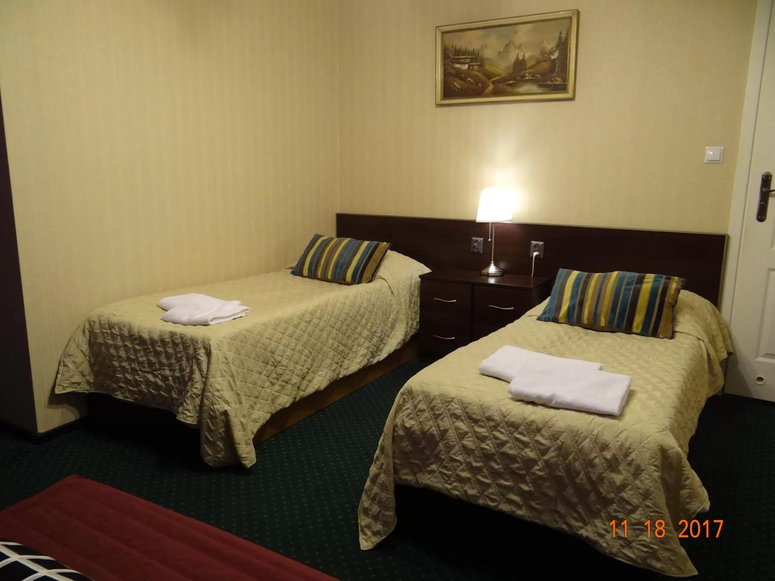 Photo of the whole room, Bed in "Arkadia"