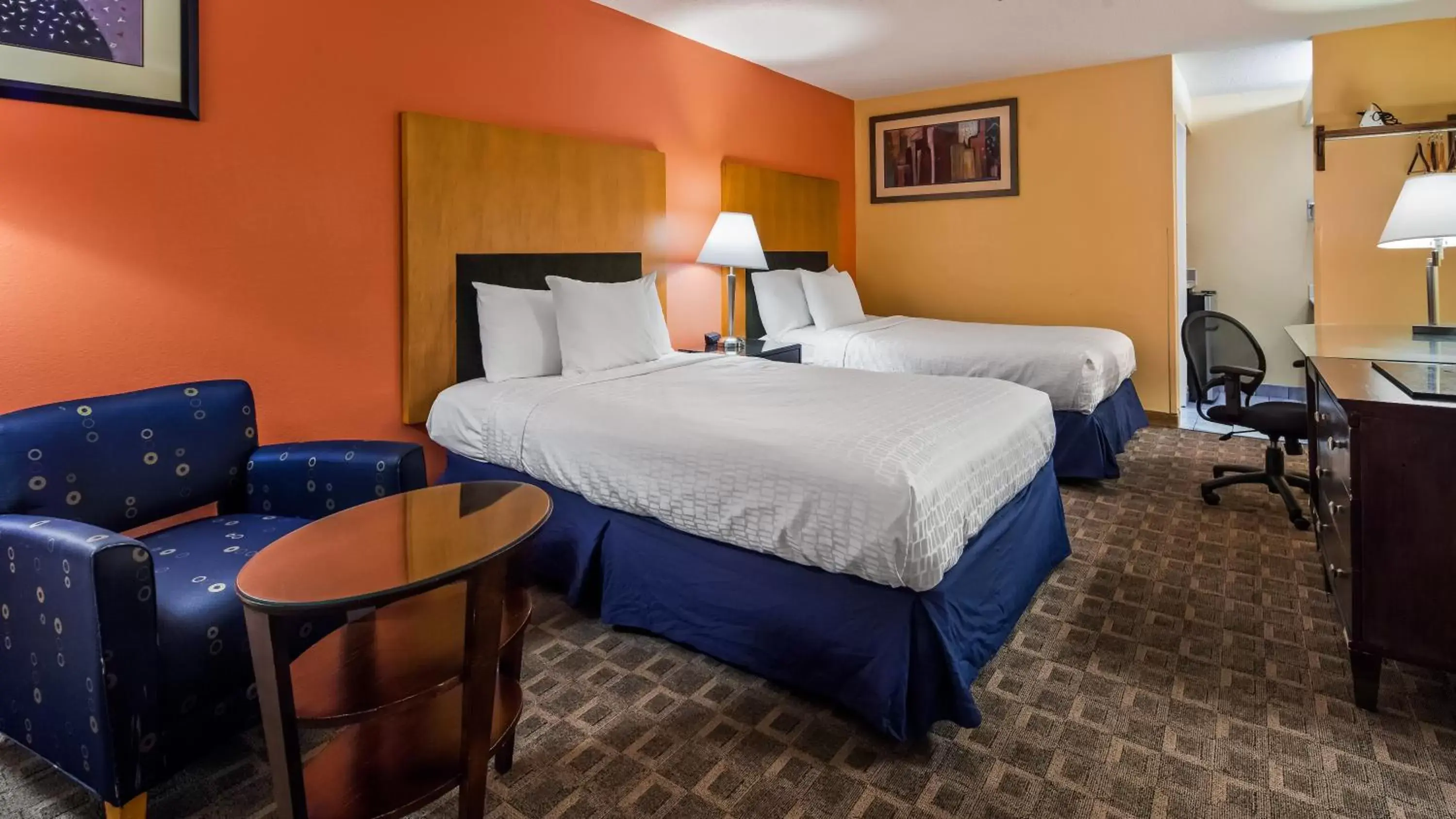 Bedroom, Bed in SureStay Plus Hotel by Best Western Fayetteville