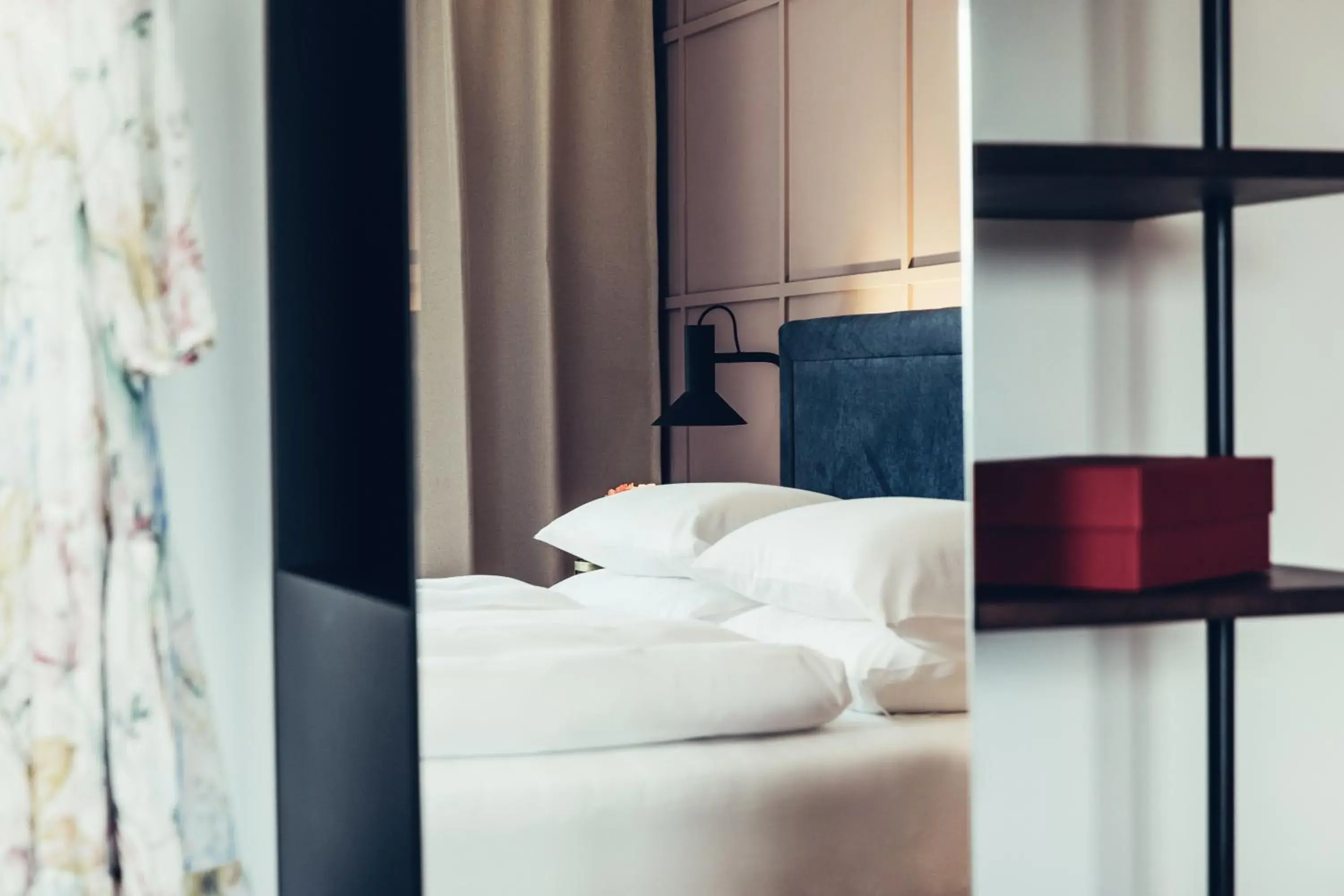 Bed in Hotel Dermuth Klagenfurt