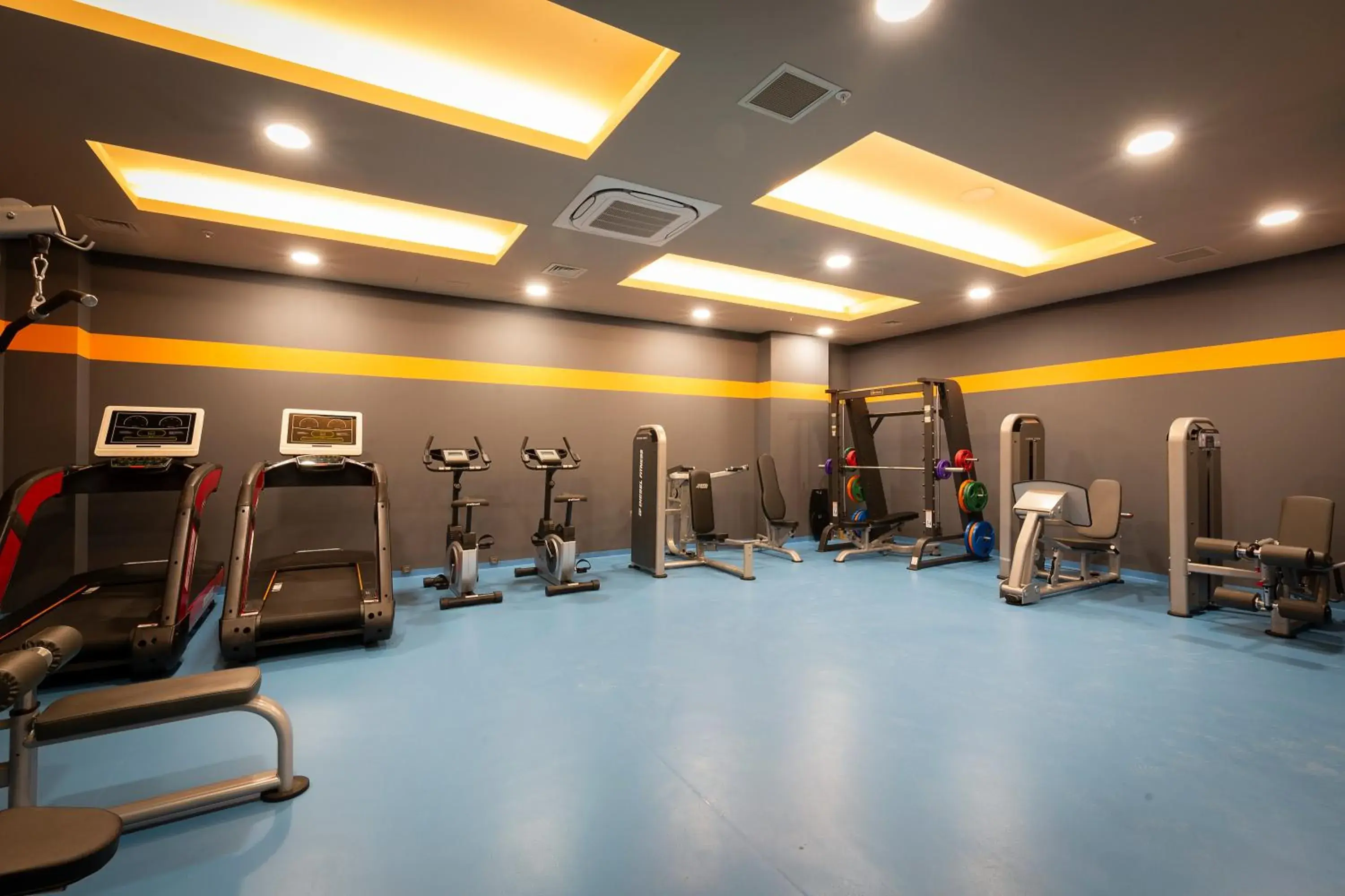 Fitness centre/facilities, Fitness Center/Facilities in Avec Hotel