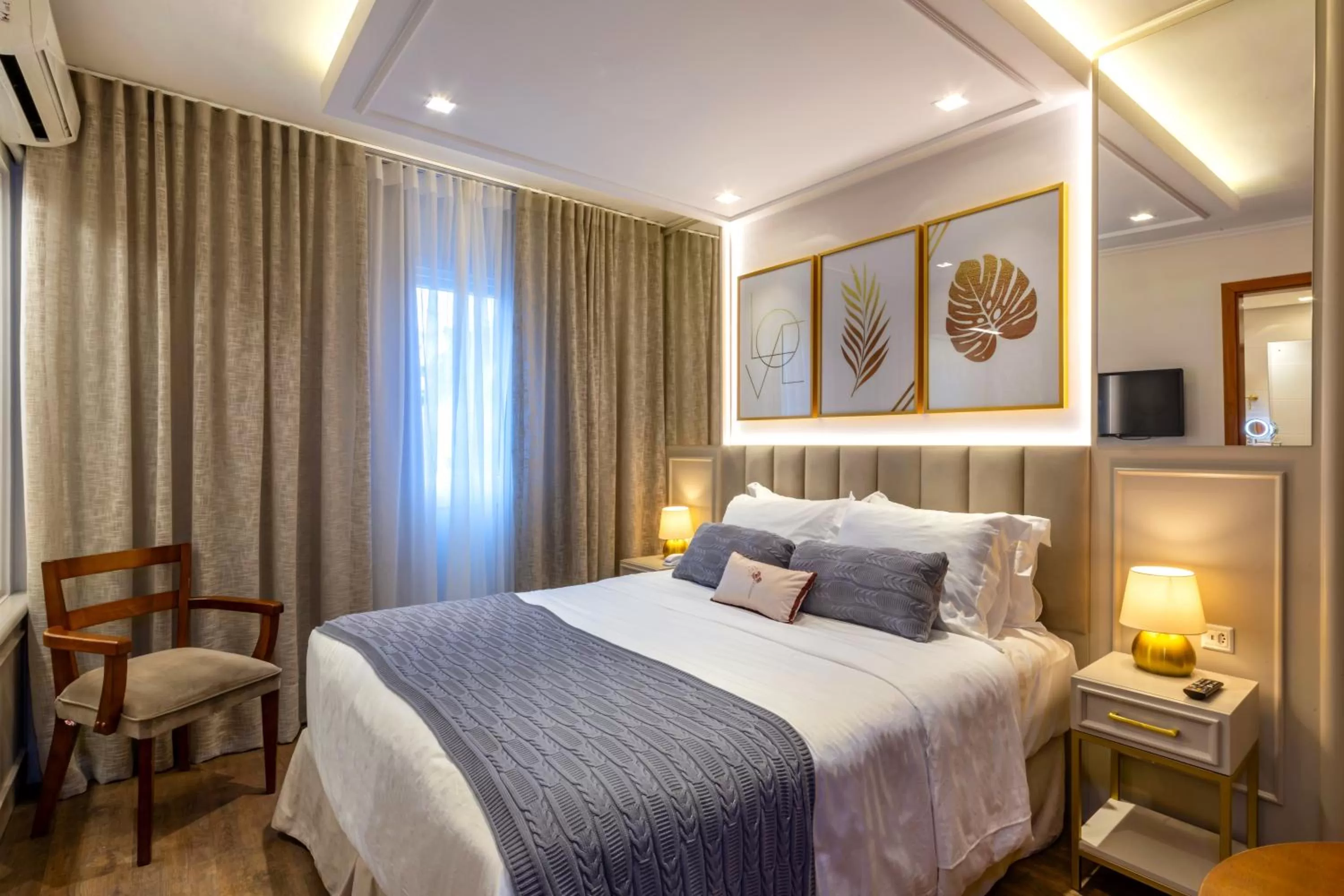 Bed in Blumen Hotel Boutique