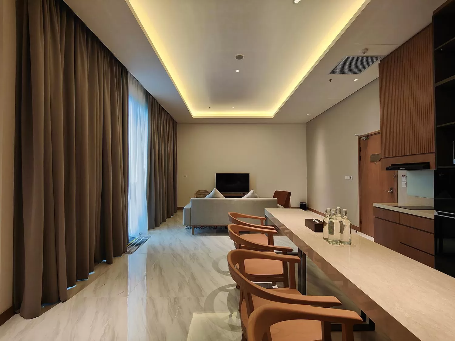 Ra Suites Simatupang