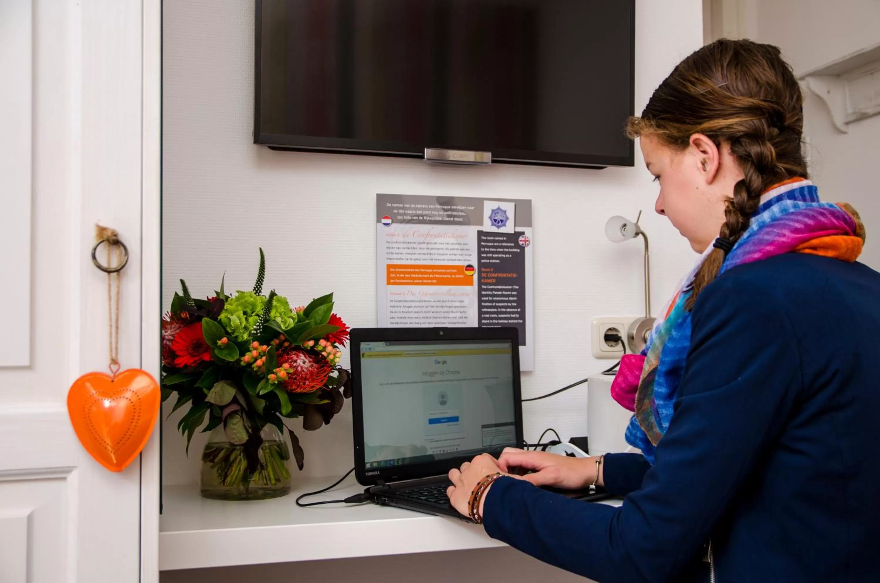 Guests, Staff in B&B - Pension Perruque