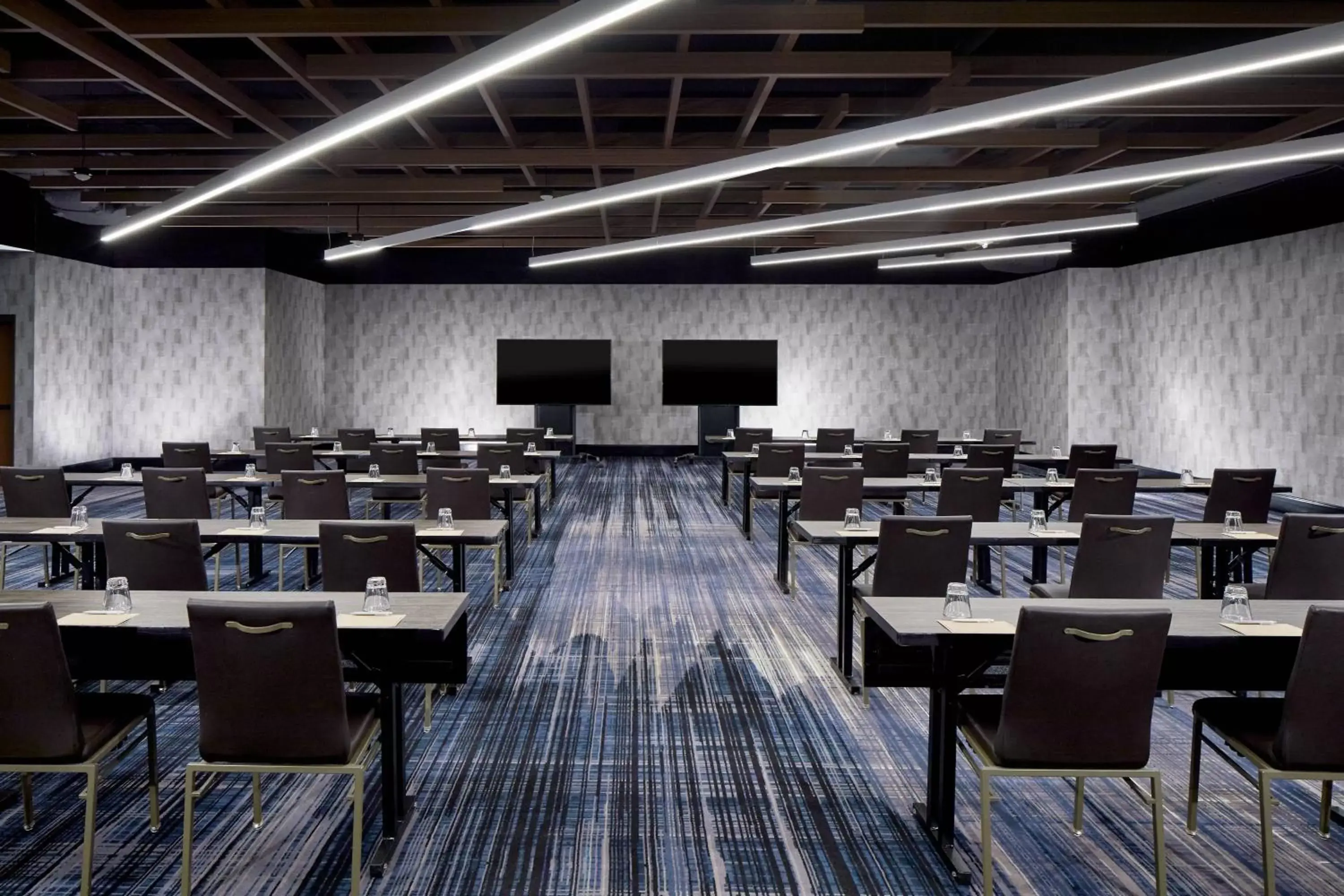 Meeting/conference room in Renaissance Nashville Hotel