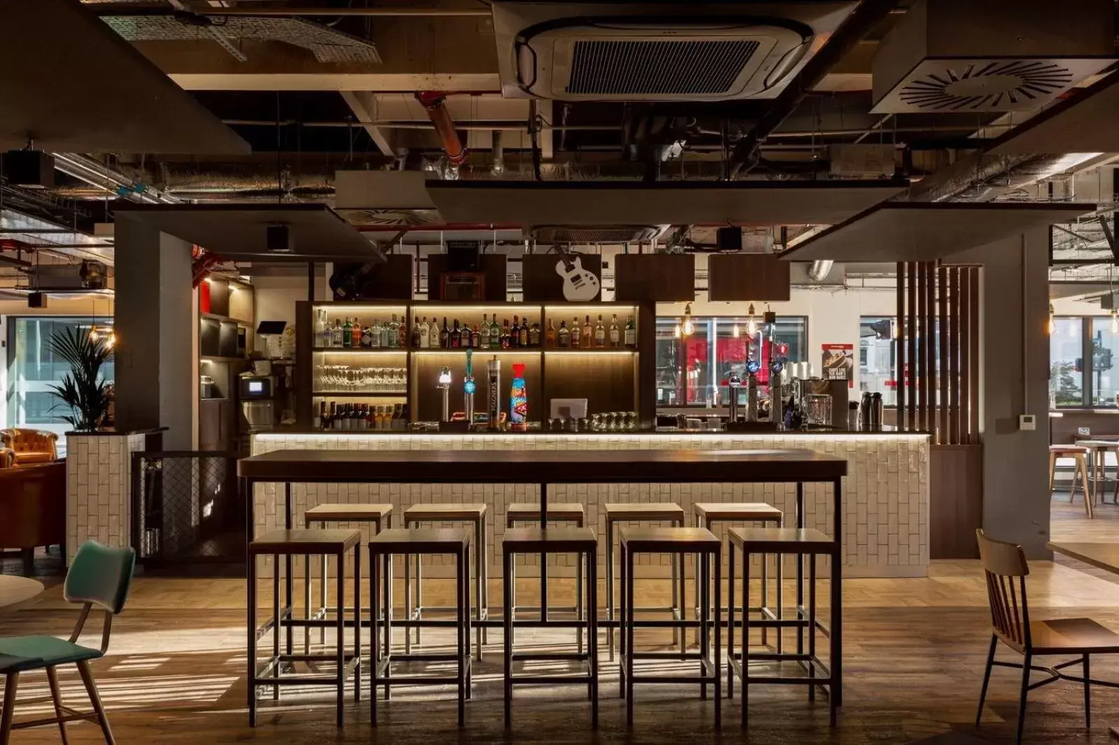 Lounge or bar, Lounge/Bar in ibis Styles Glasgow Central