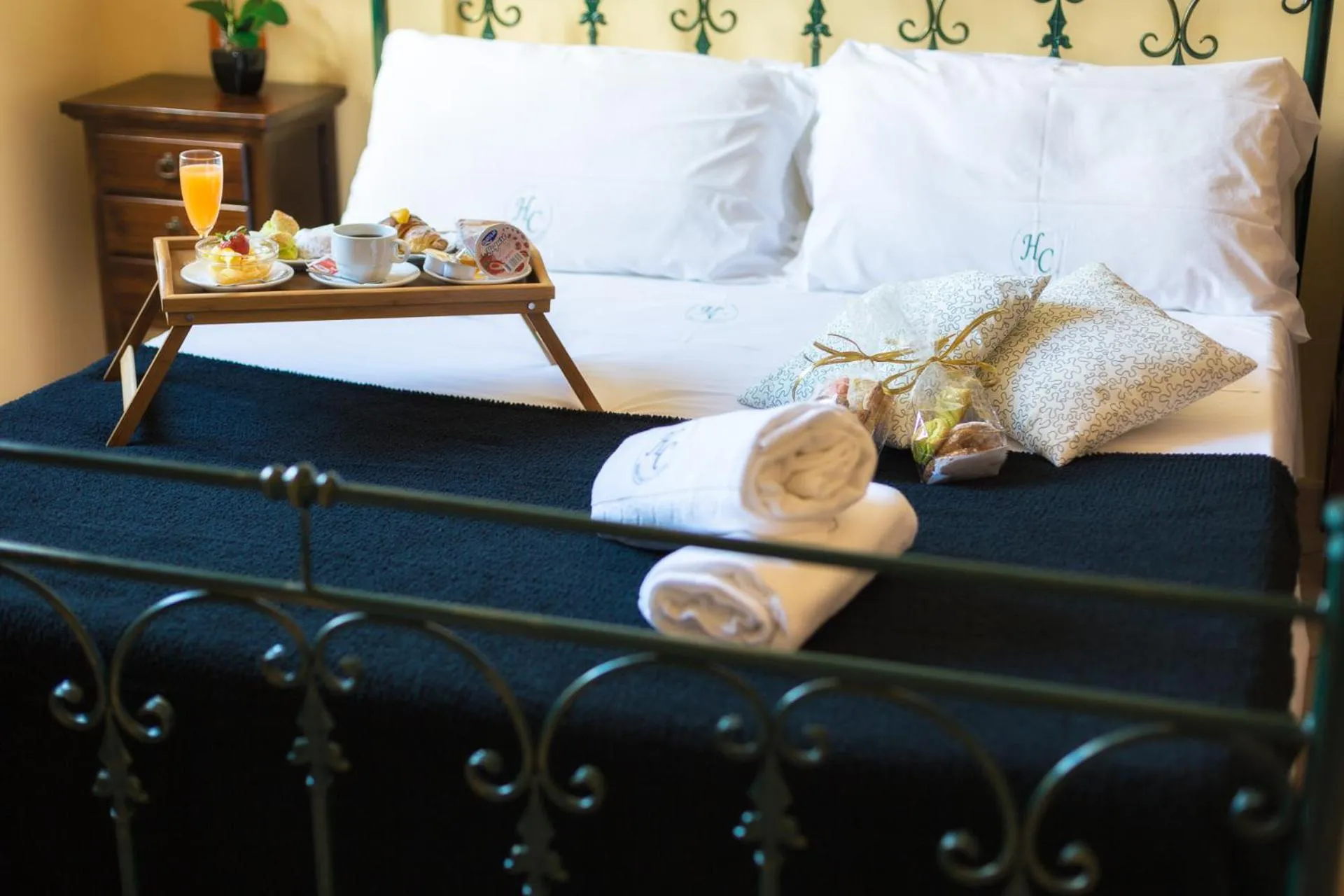 Bed in Hotel Columbia