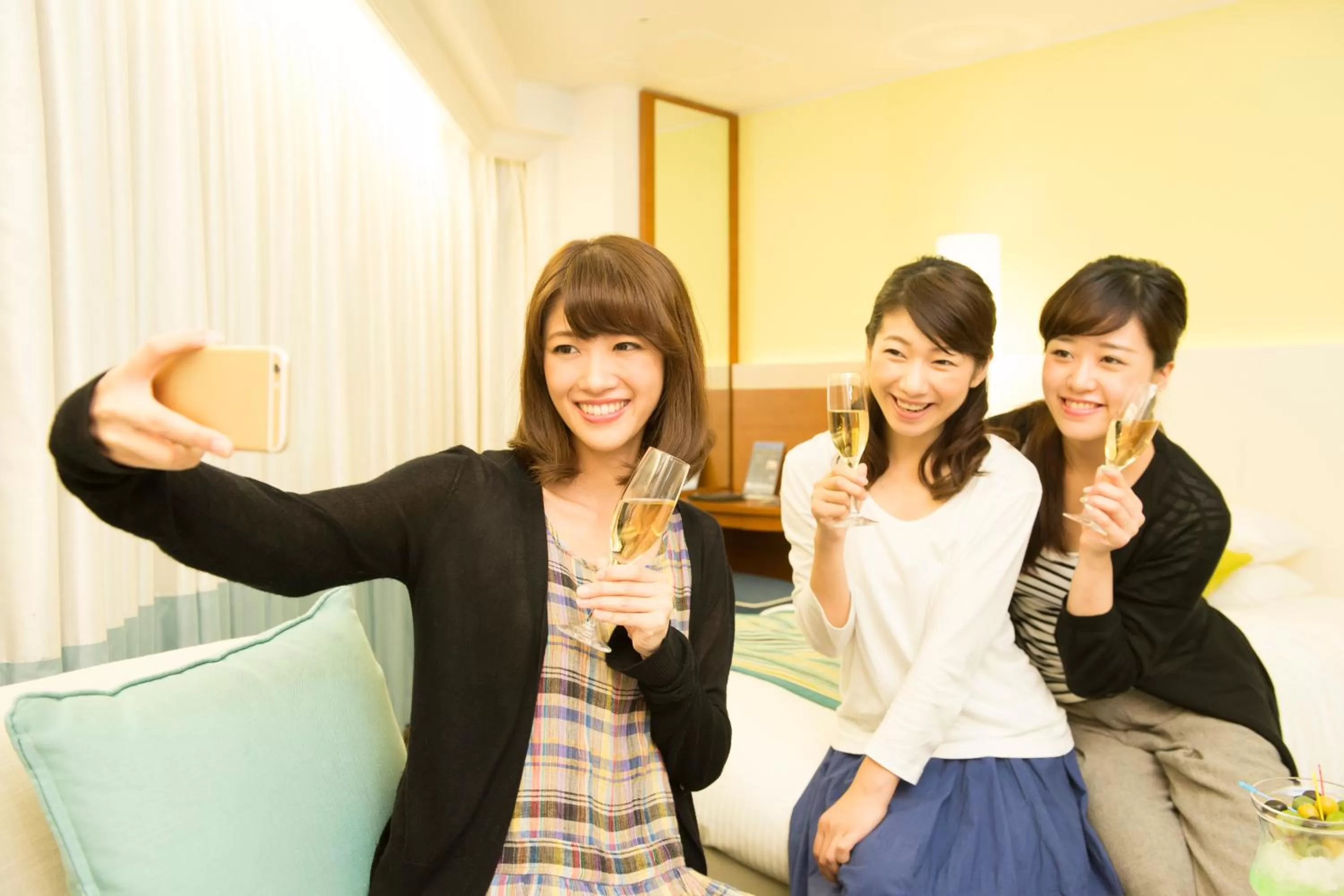 People in Sotetsu Fresa Inn Nagoya-Shinkansenguchi