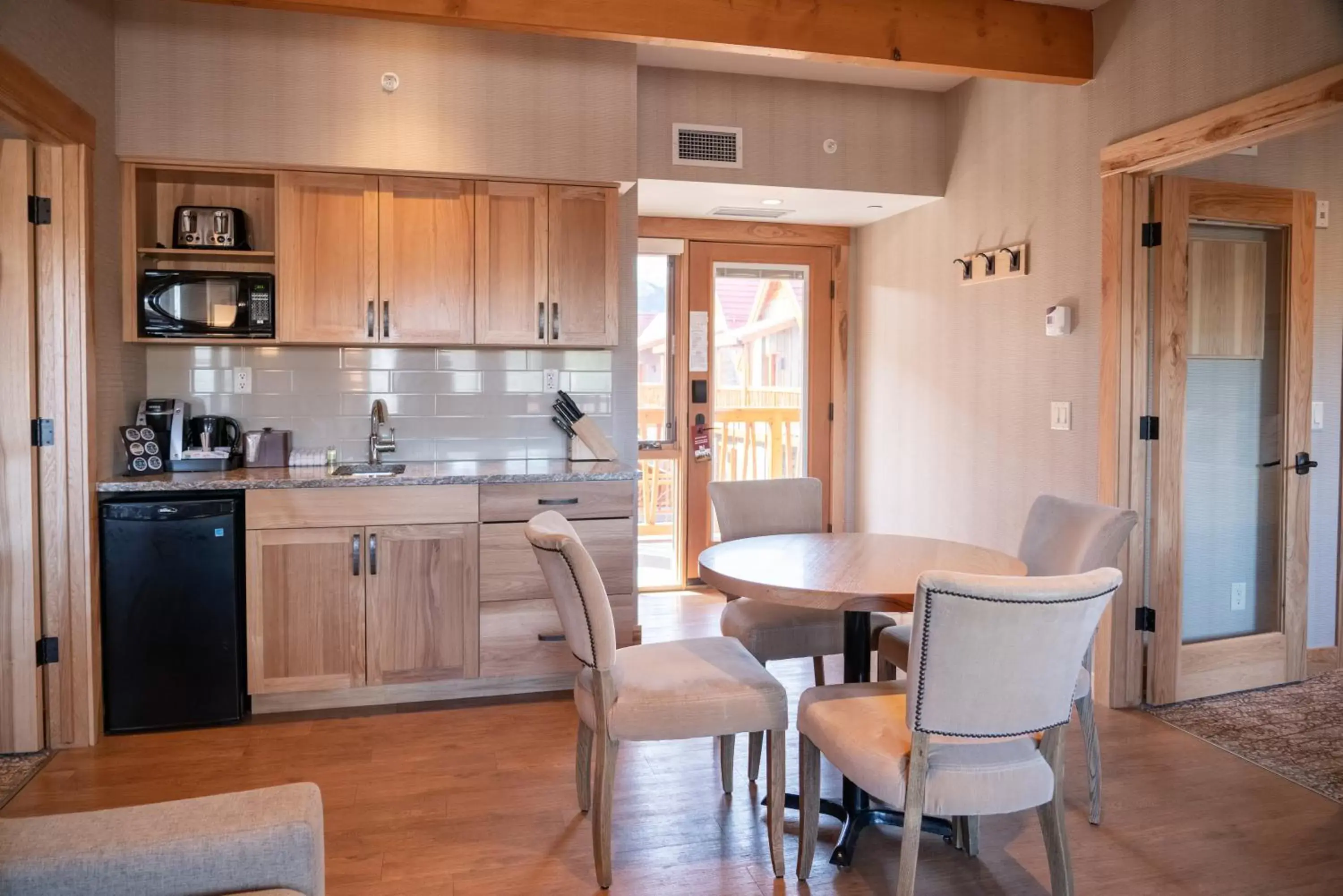 Kitchen or kitchenette in Moose Hotel and Suites