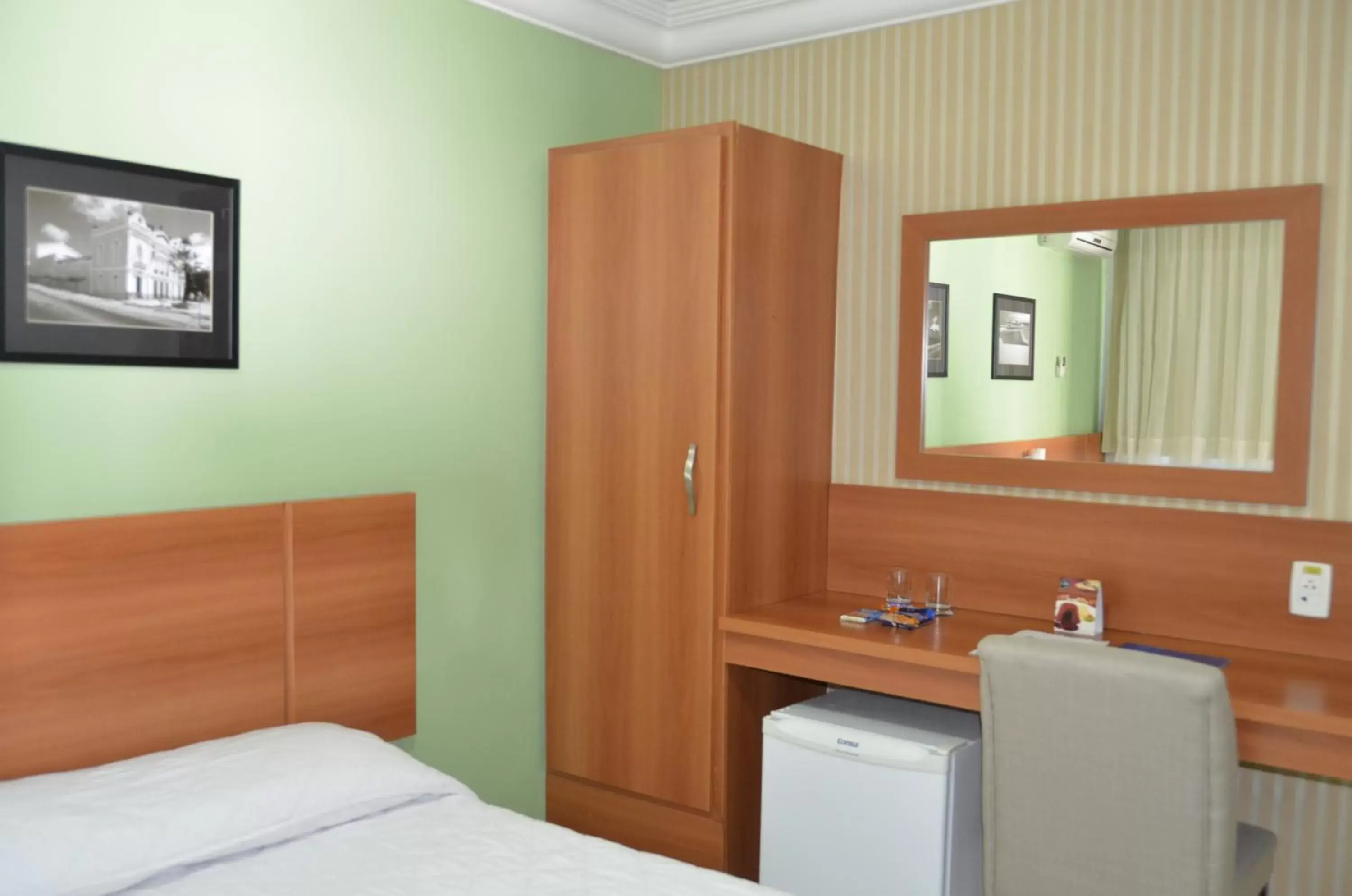 Photo of the whole room, Bathroom in Arituba Park Hotel
