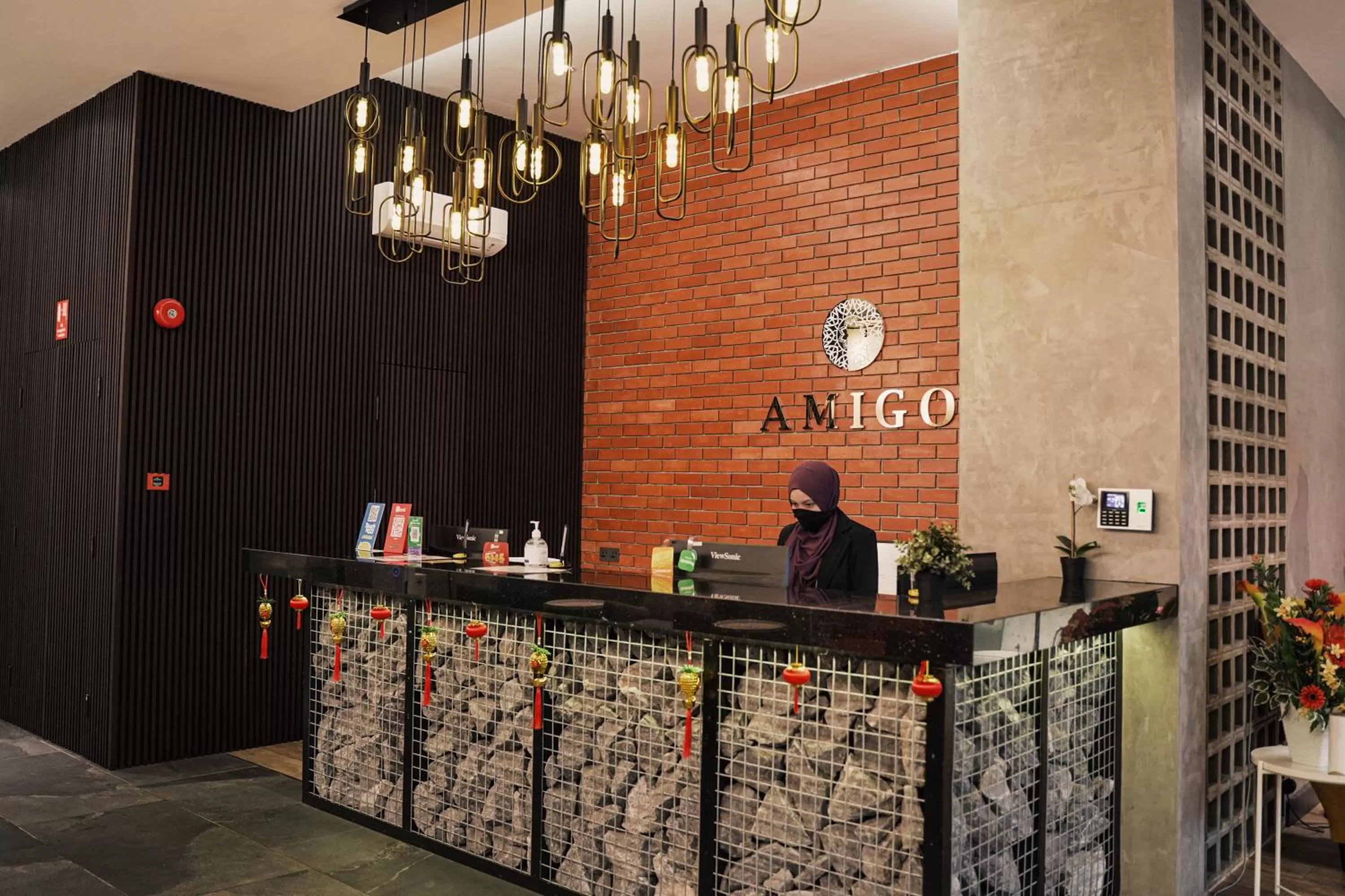 Lobby or reception in Amigo Hotel