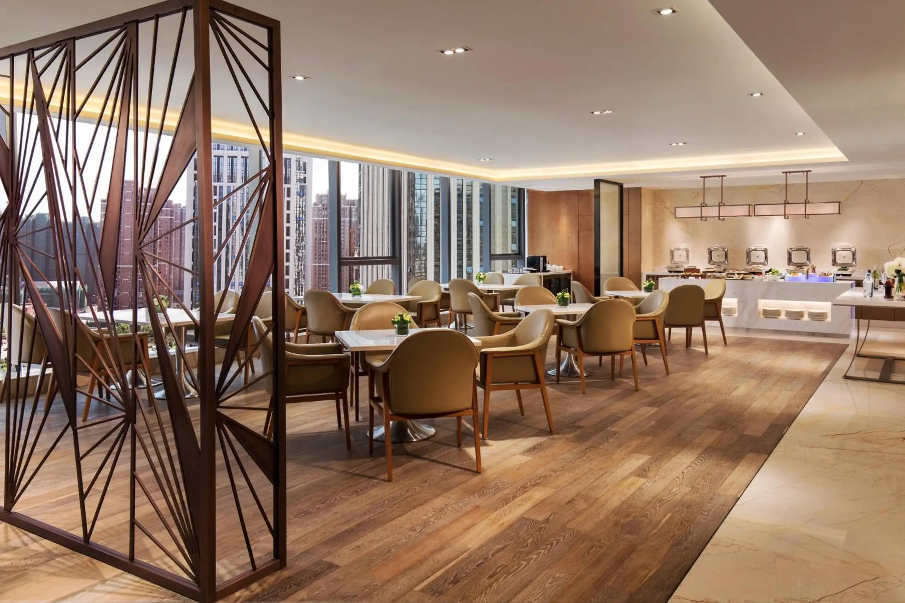 Lounge or bar, Restaurant/Places to Eat in Courtyard by Marriott Zhengzhou East