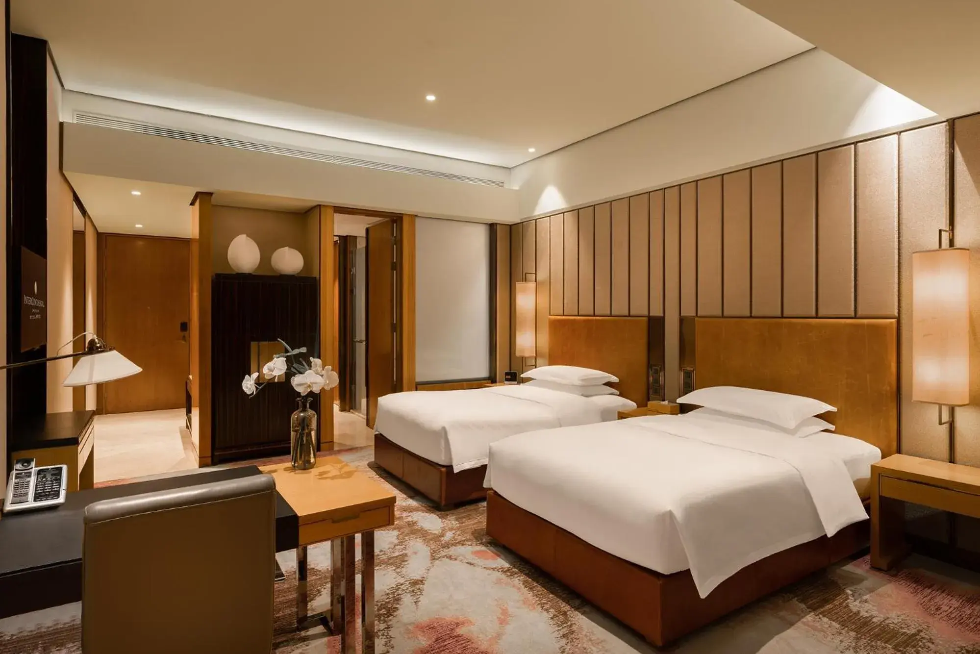 Photo of the whole room, Bed in InterContinental Changsha Photo of the whole room, Bed in InterContinental Changsha