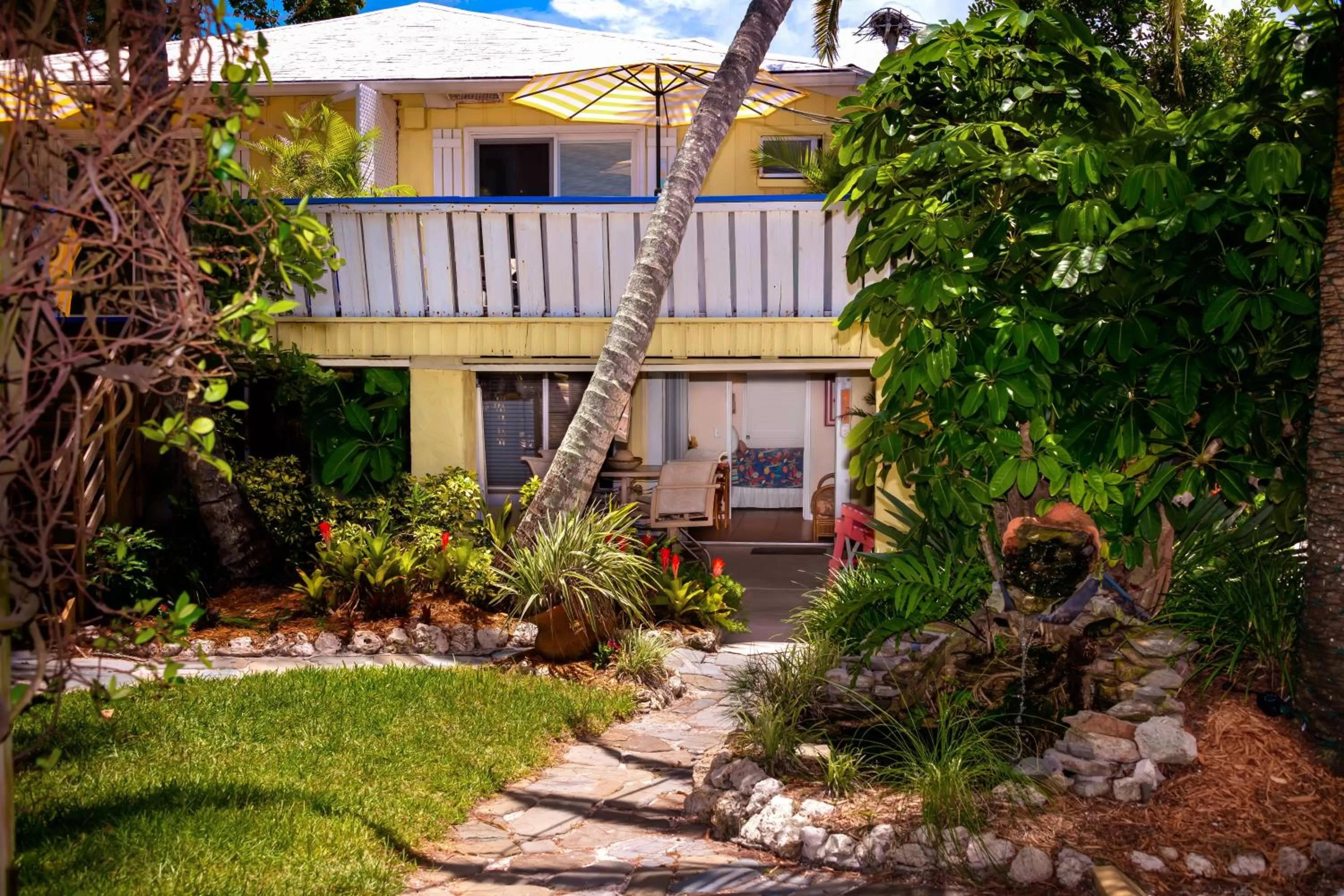 Property building in Cedar Cove Resort & Cottages