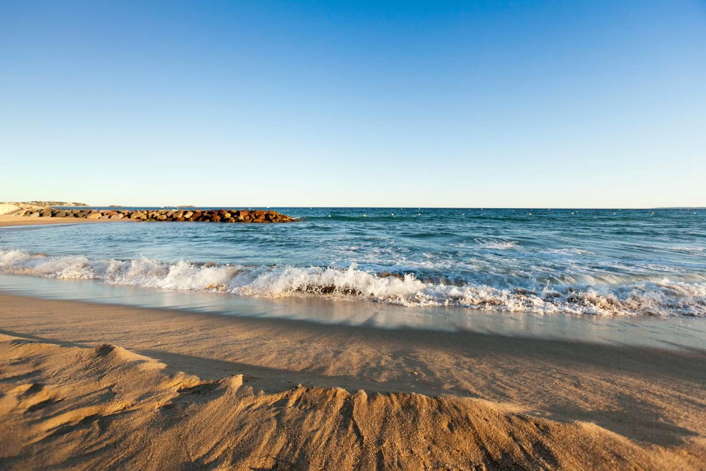 Area and facilities in Mercure Thalasso & Spa Port Fréjus