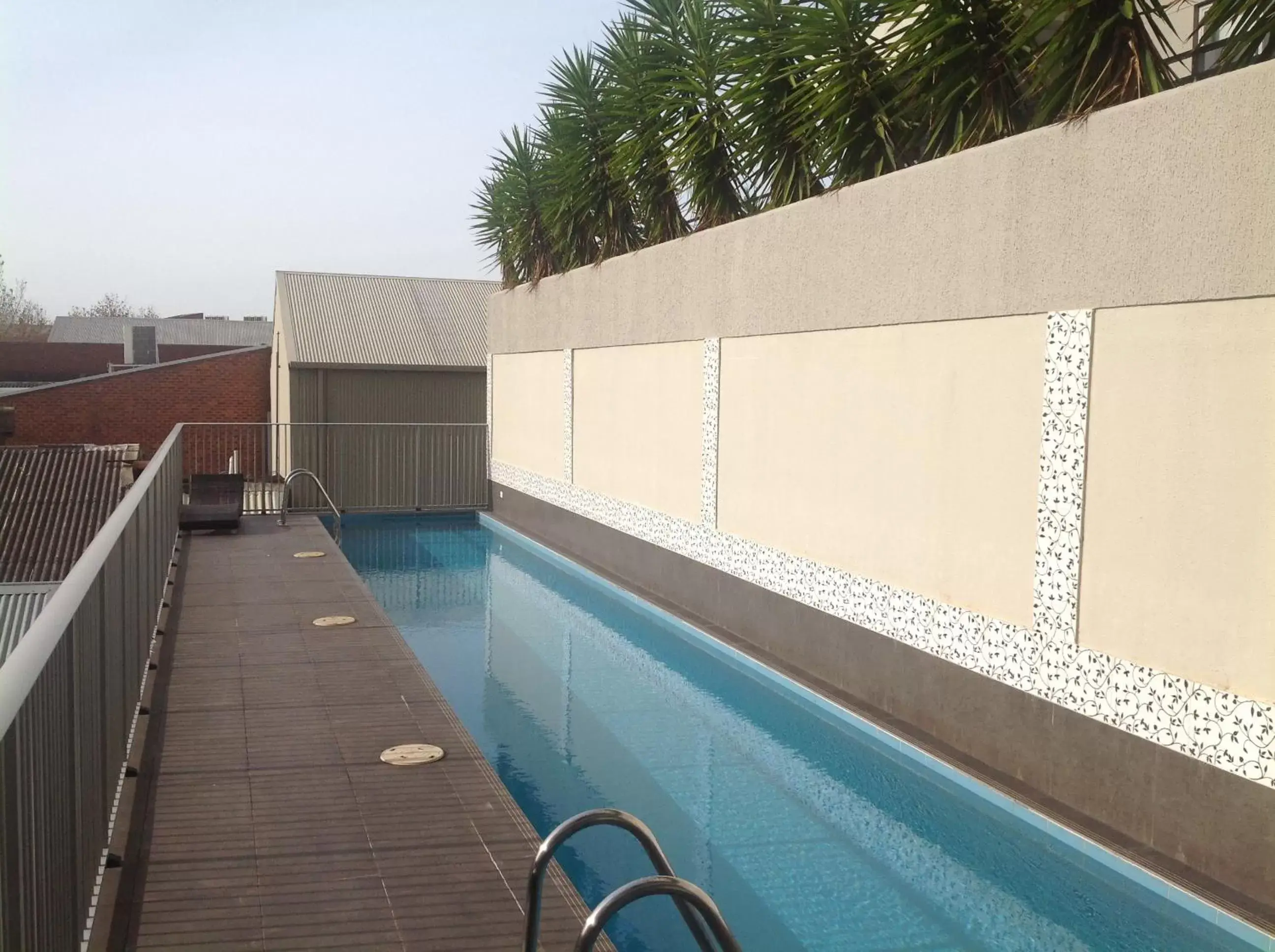 Swimming Pool in Newcastle Central Plaza Apartment Hotel