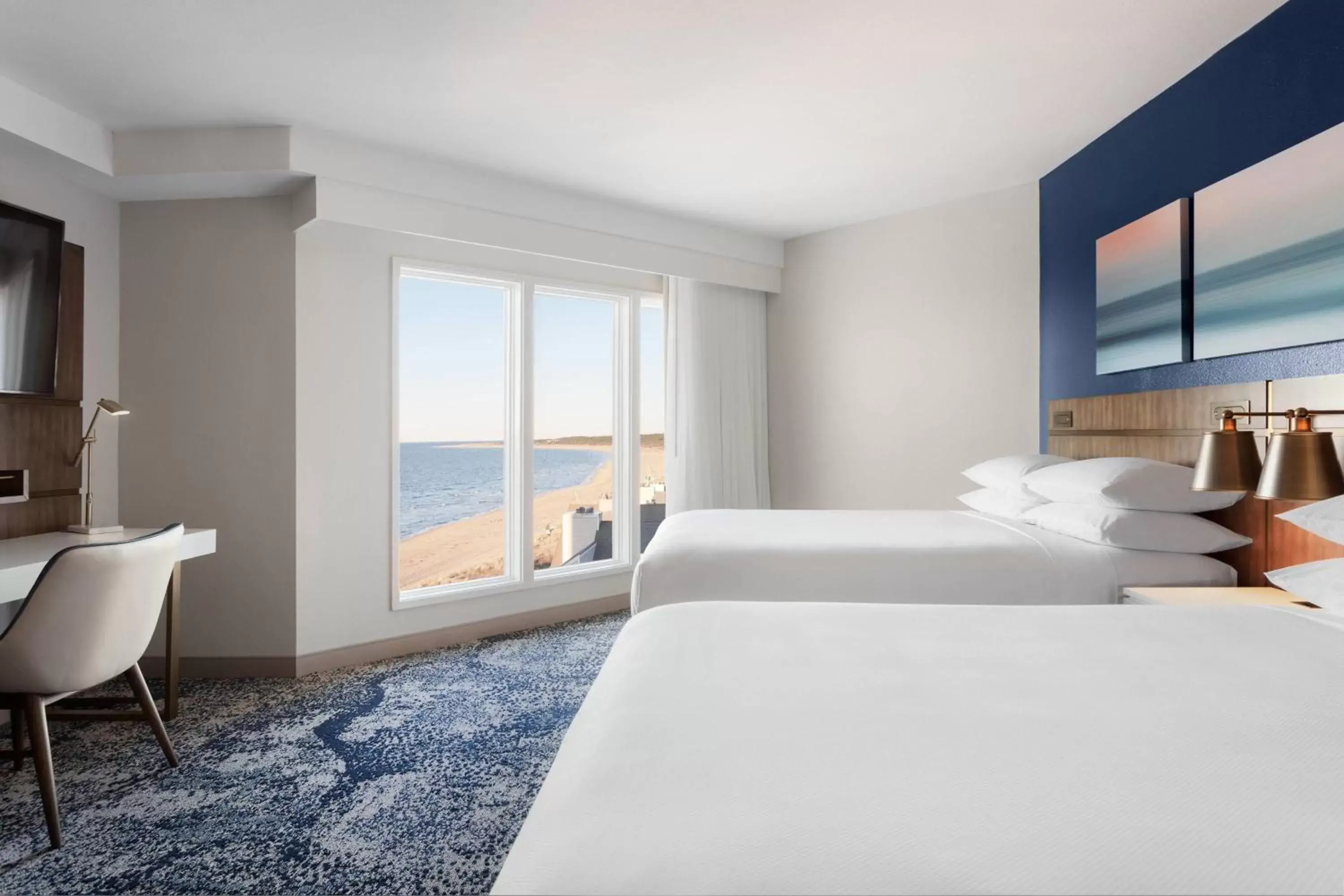 Bedroom, Bed in Delta Hotels by Marriott Virginia Beach Waterfront